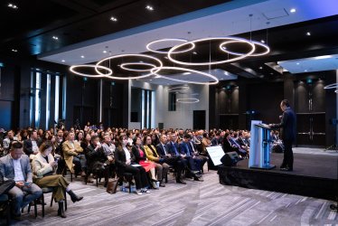 ǿǿ δAIʱRIFOڽּŵսЭͬ