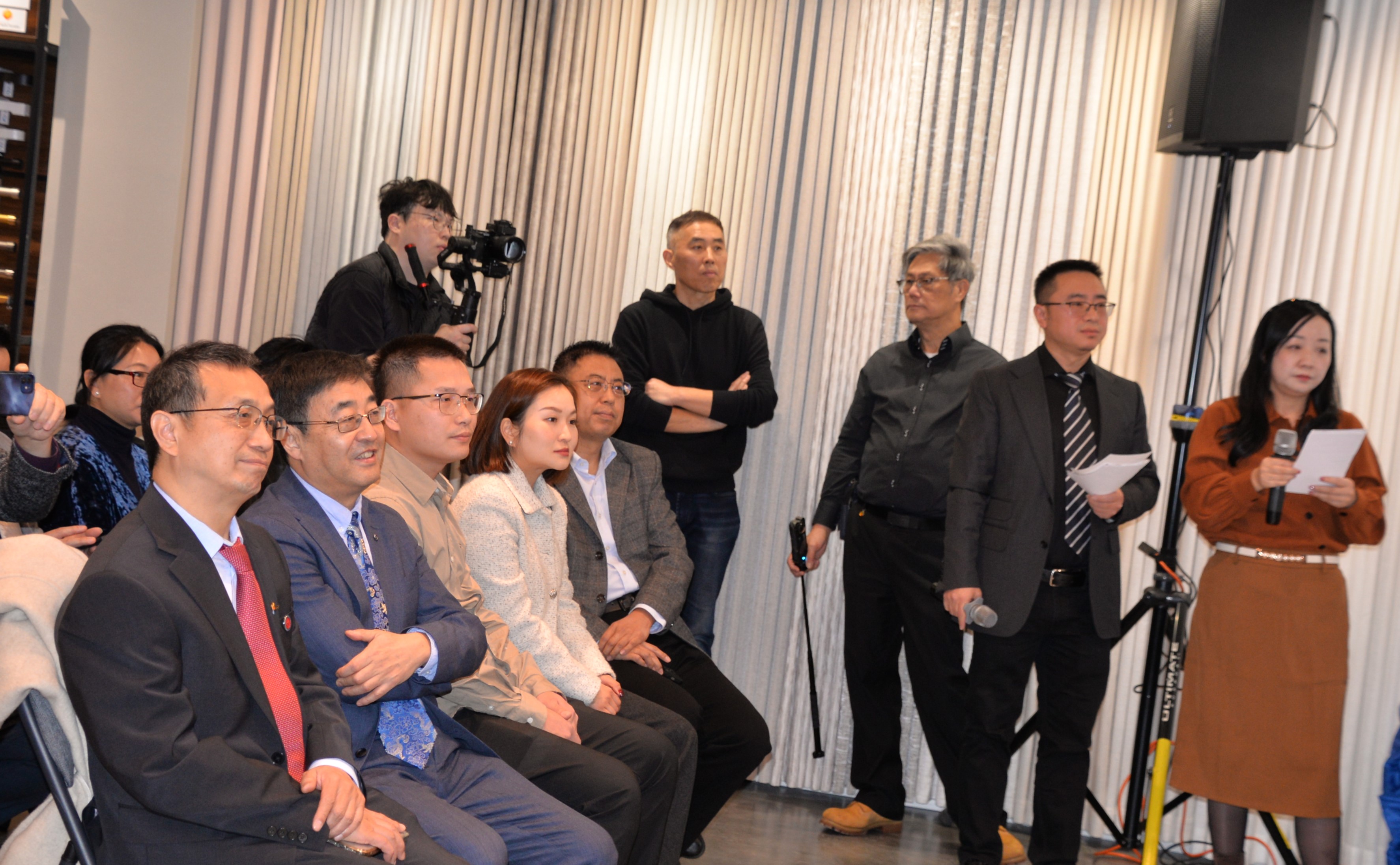 Oakville�Ҿ�����չ����ʽ��Ļ�����¶���Ҿӷ���ı߽�