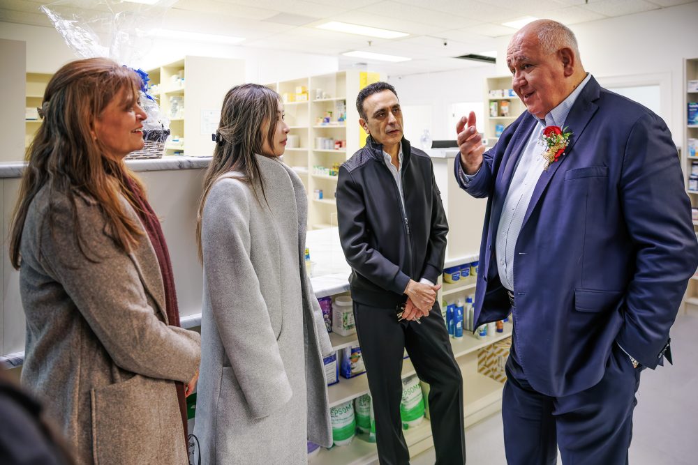 社区医疗服务四十载,开启品牌发展新篇章 ——爱群医疗中心盛大