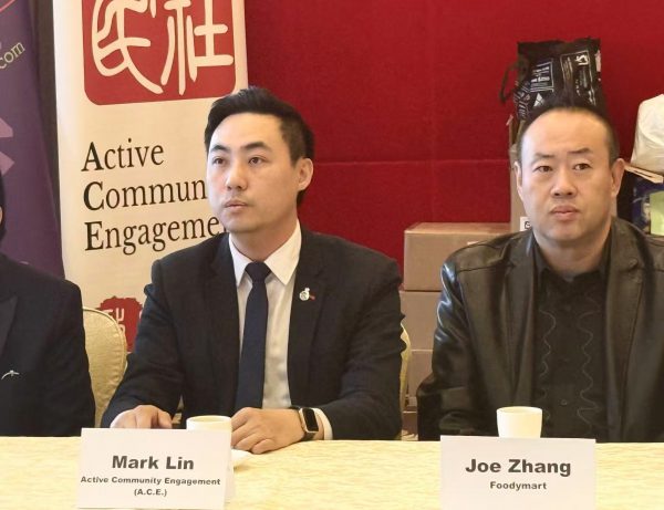 万锦市区域议员何胡景举办万家灯火食物募捐大行动