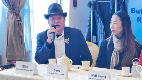 万锦市区域议员何胡景举办万家灯火食物募捐大行动