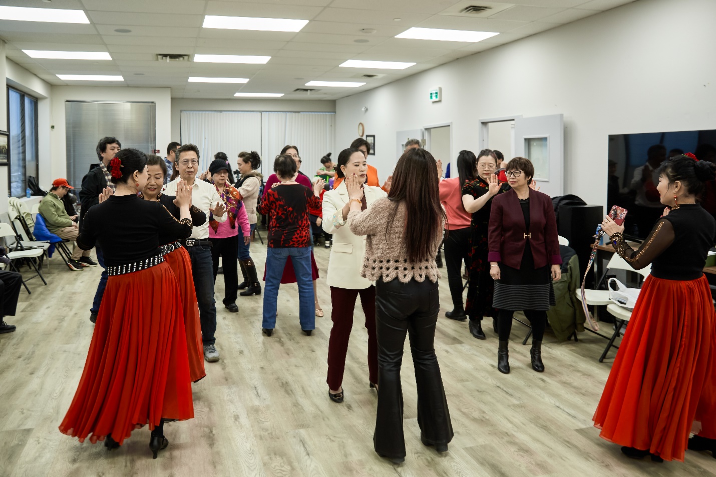 ӭ�¾��� �����³̡������ô��й�רҵ��ŮЭ��ӭ����������Բ��