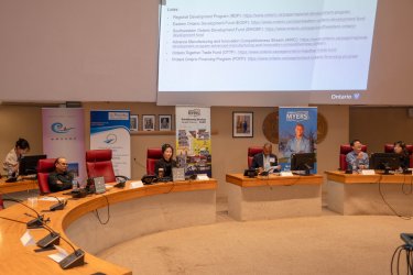 ���ô�������ҵ��Ѷ�����ɹ��ٰ� ȫ��λ������ҵ��չ