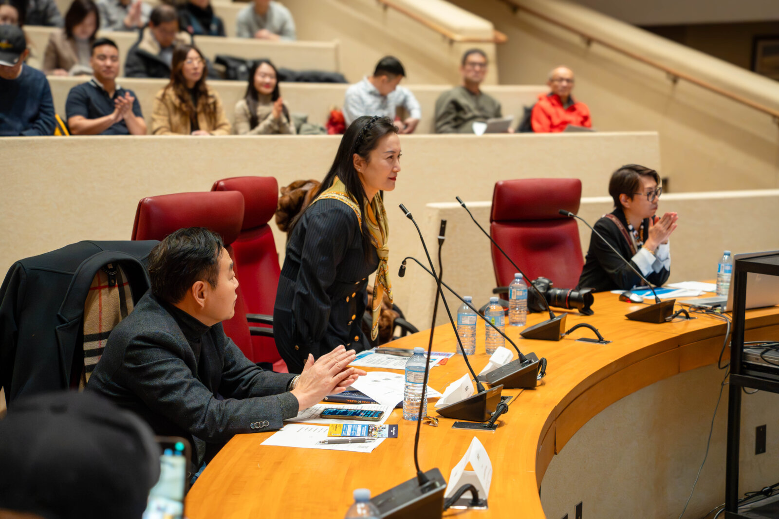 ���ô�������ҵ��Ѷ�����ɹ��ٰ� ȫ��λ������ҵ��չ