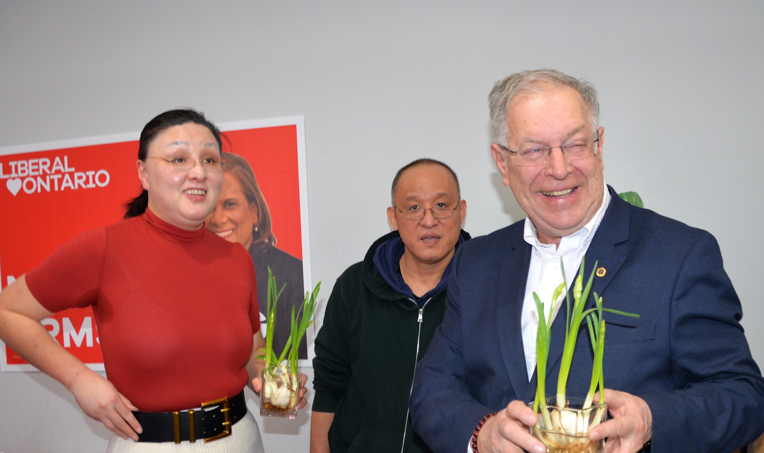 Nirmala  Armstrong  Ϊս