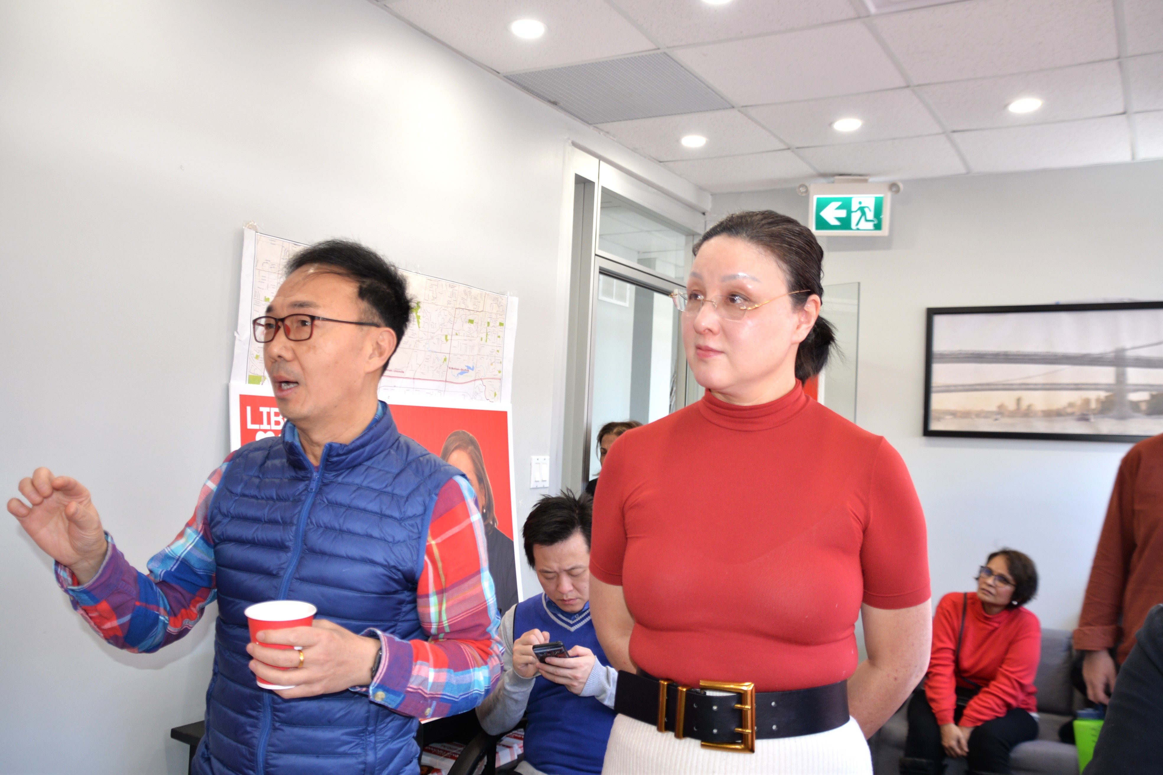 Nirmala  Armstrong  Ϊս