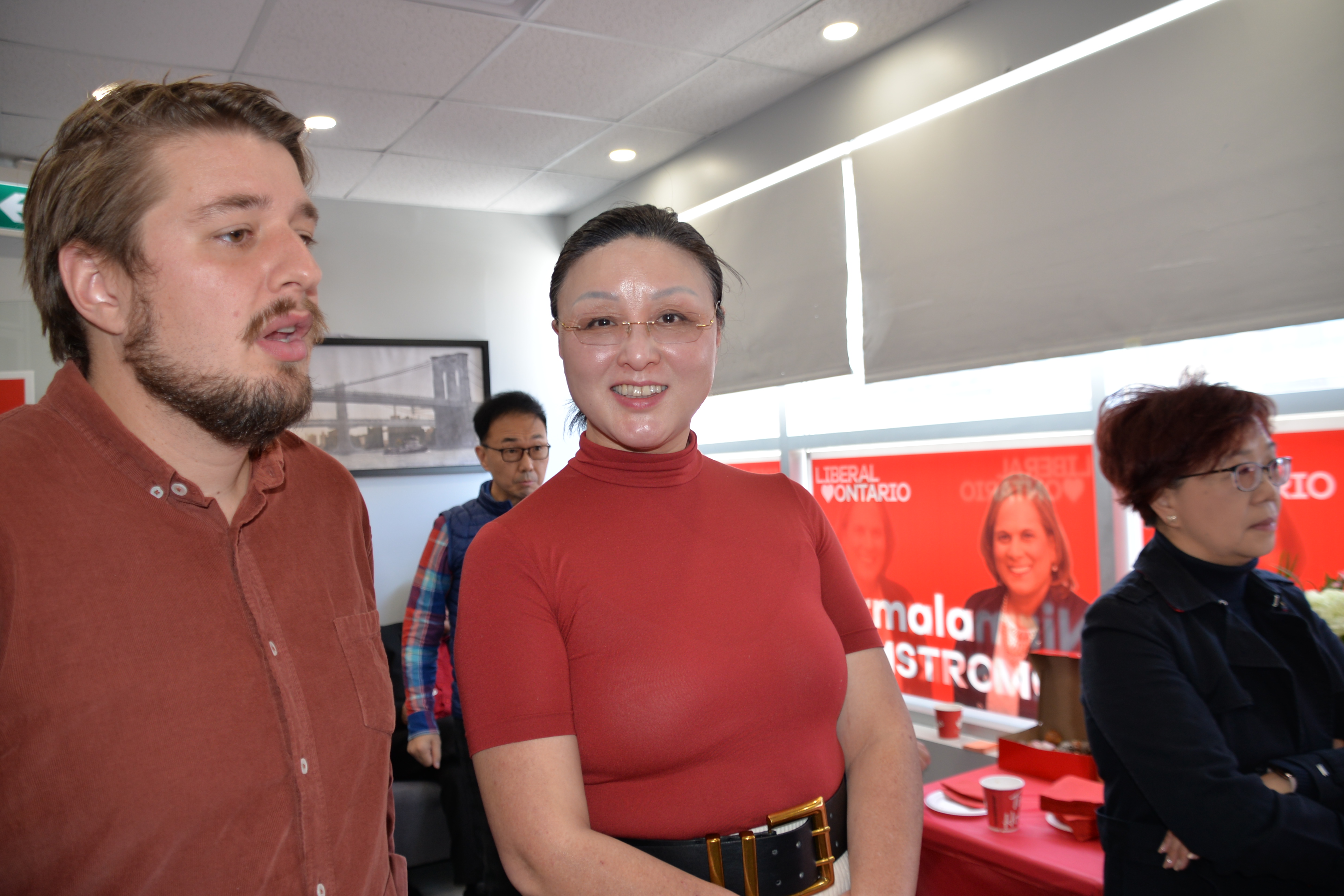 Nirmala  Armstrong  Ϊս