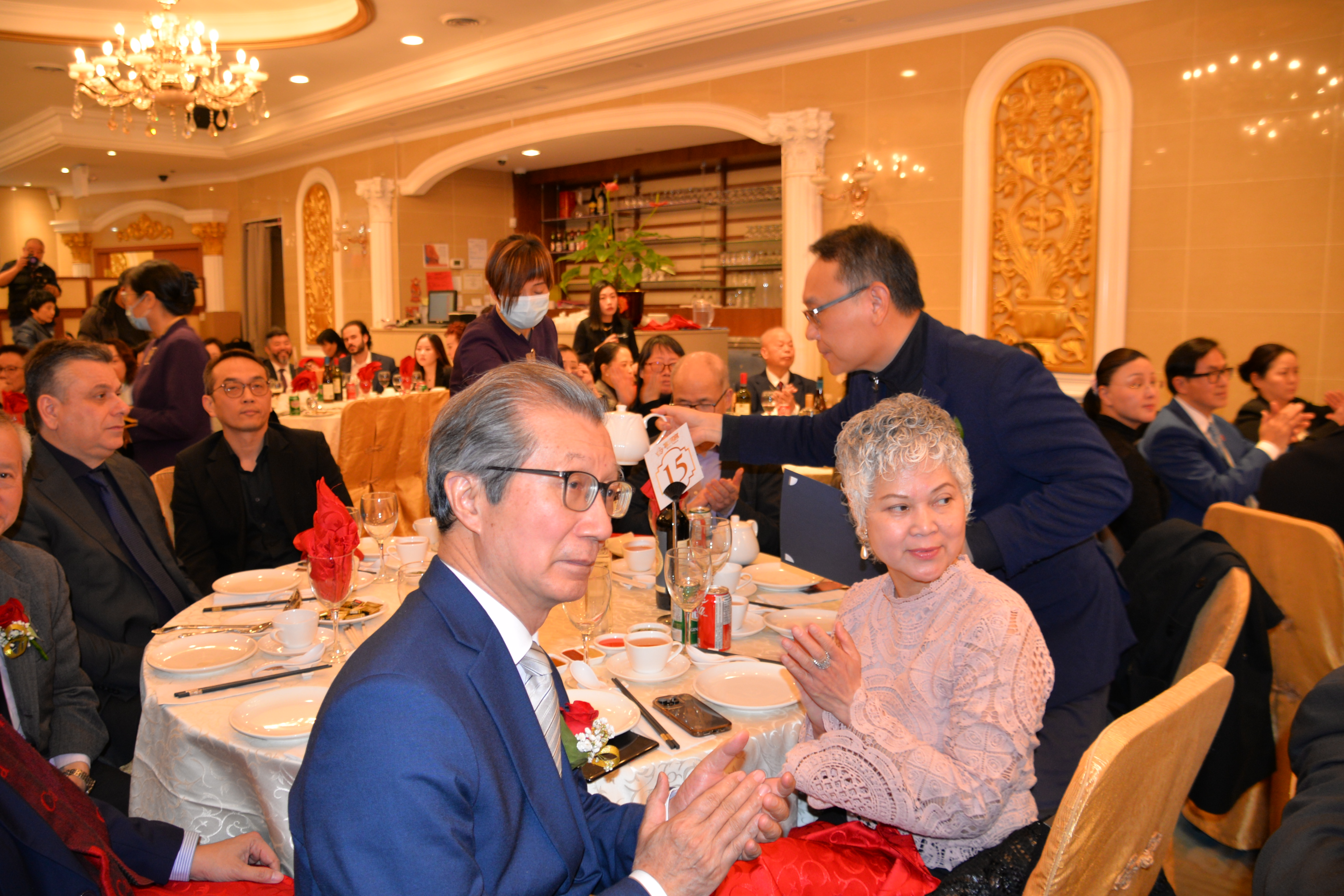 ڶʮʢ. ع˹ȥԻ չ׿Խδ