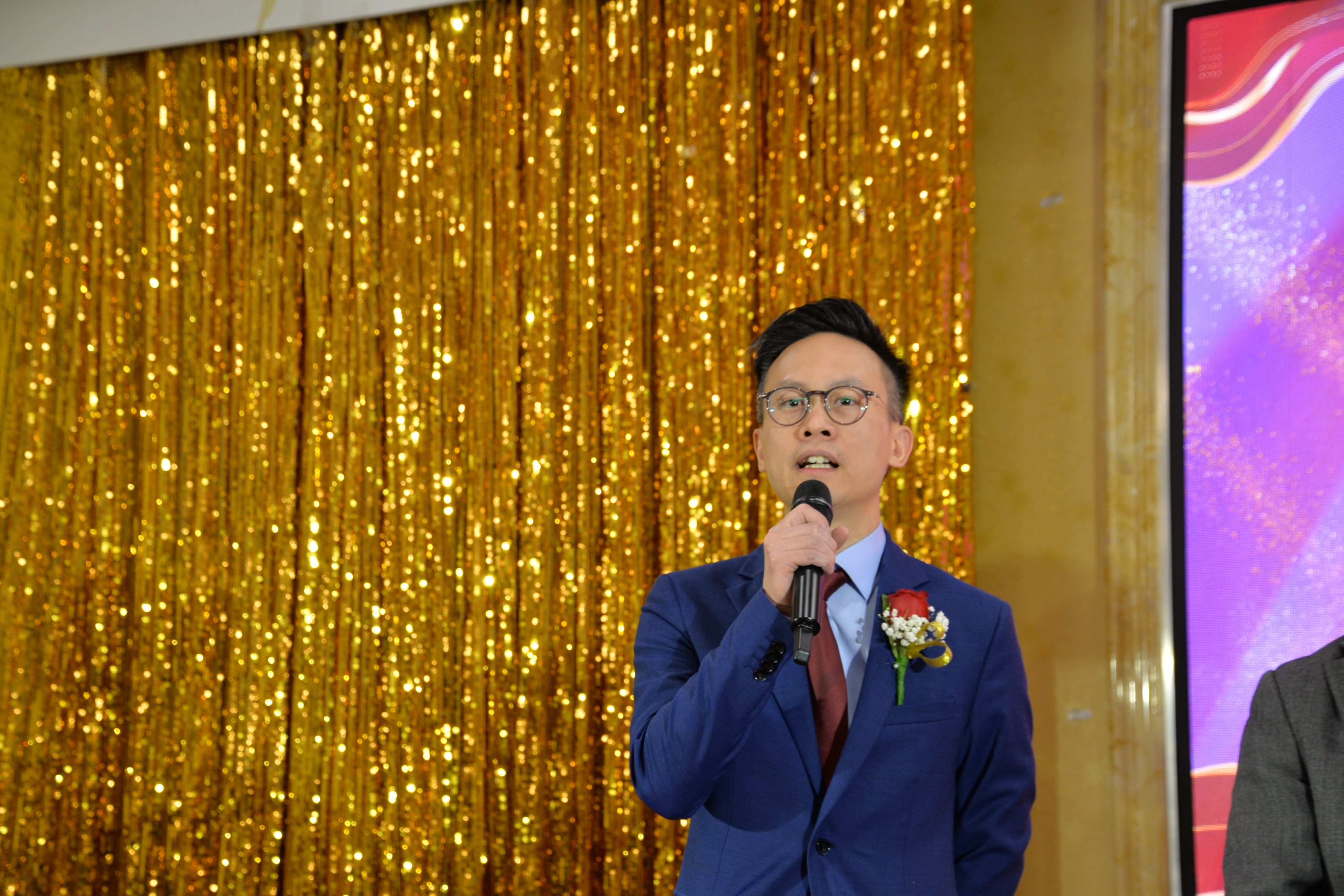 ڶʮʢ. ع˹ȥԻ չ׿Խδ