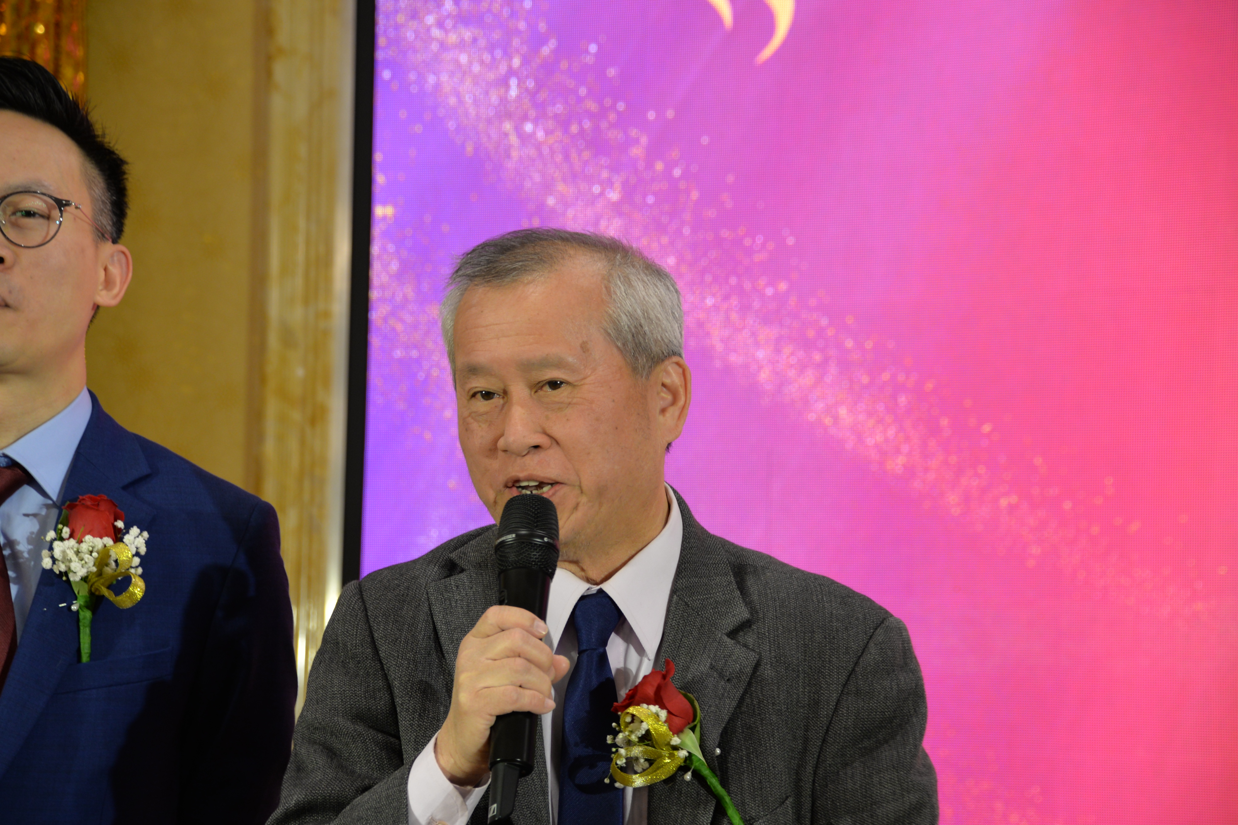 ڶʮʢ. ع˹ȥԻ չ׿Խδ