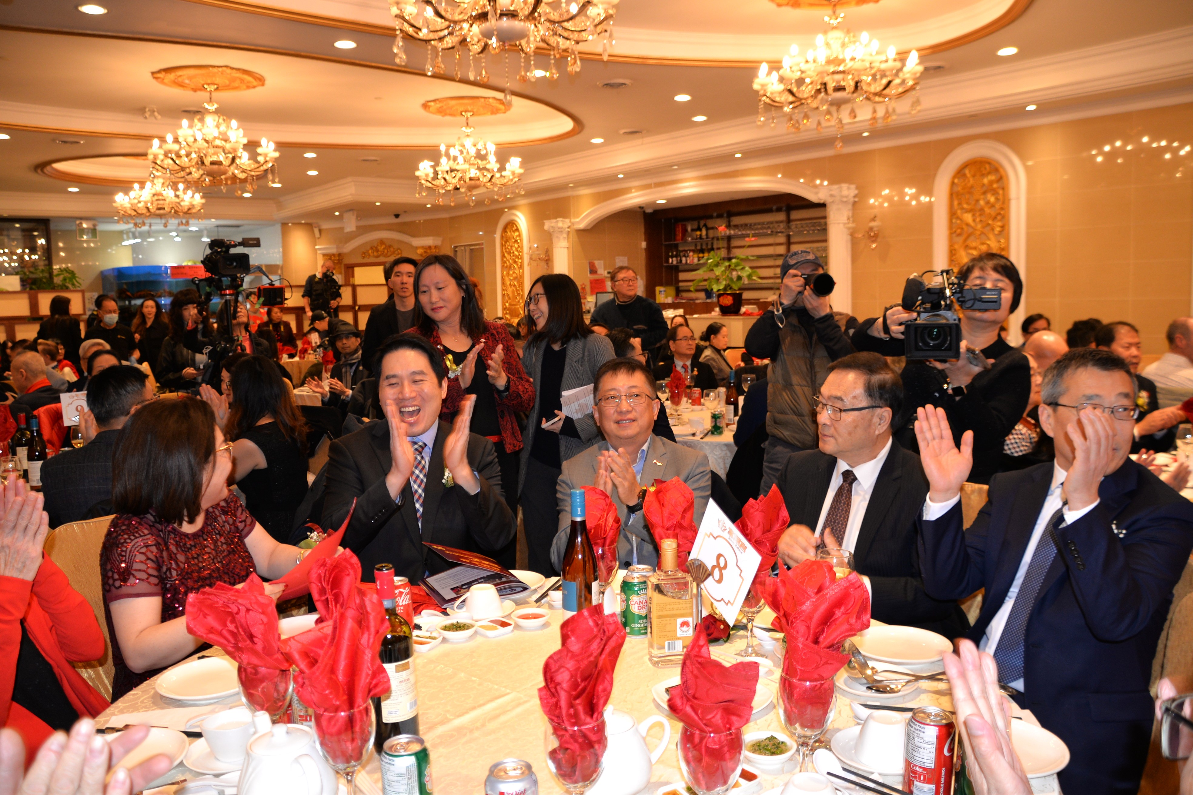 ڶʮʢ. ع˹ȥԻ չ׿Խδ