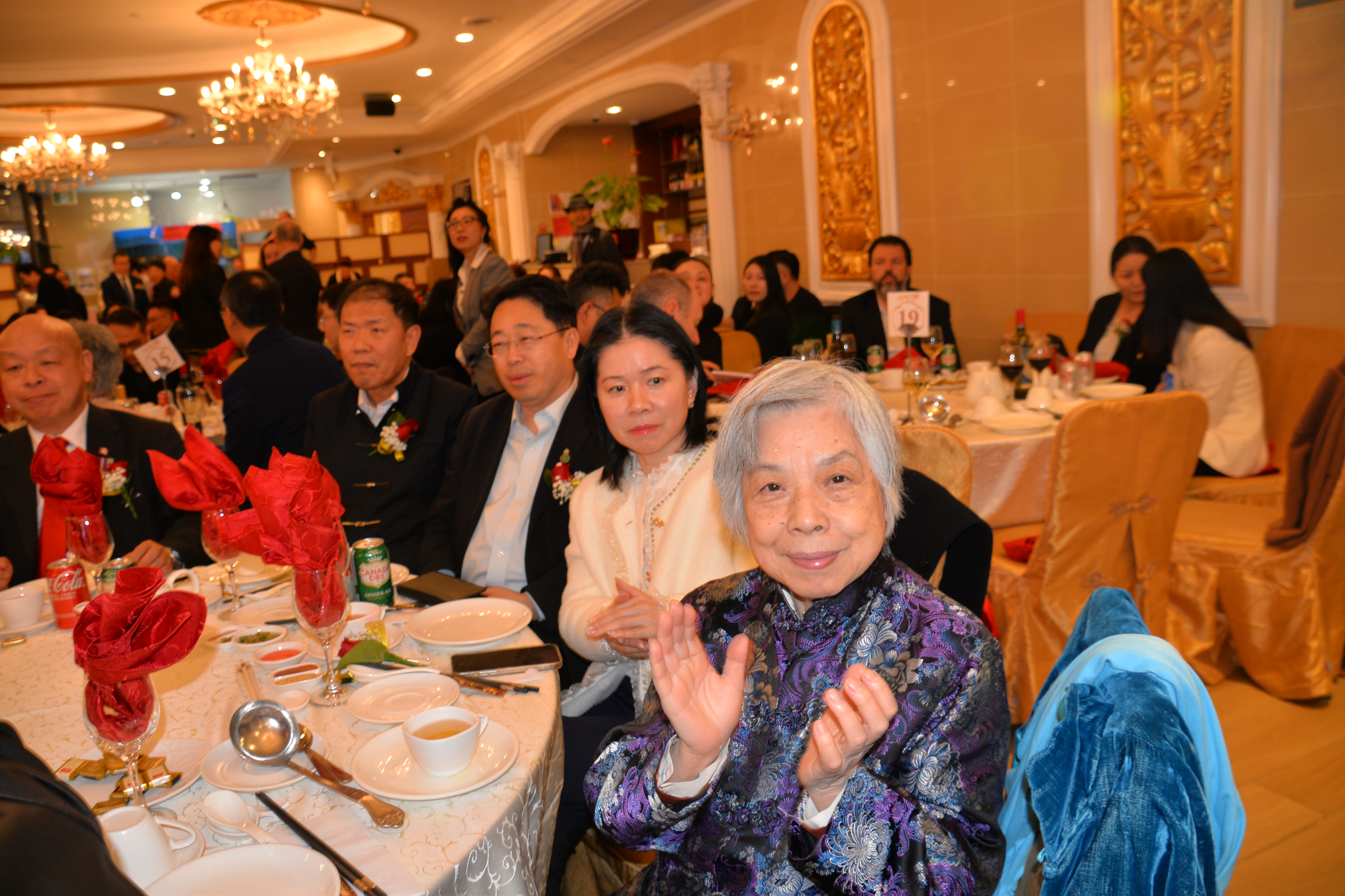 ڶʮʢ. ع˹ȥԻ չ׿Խδ