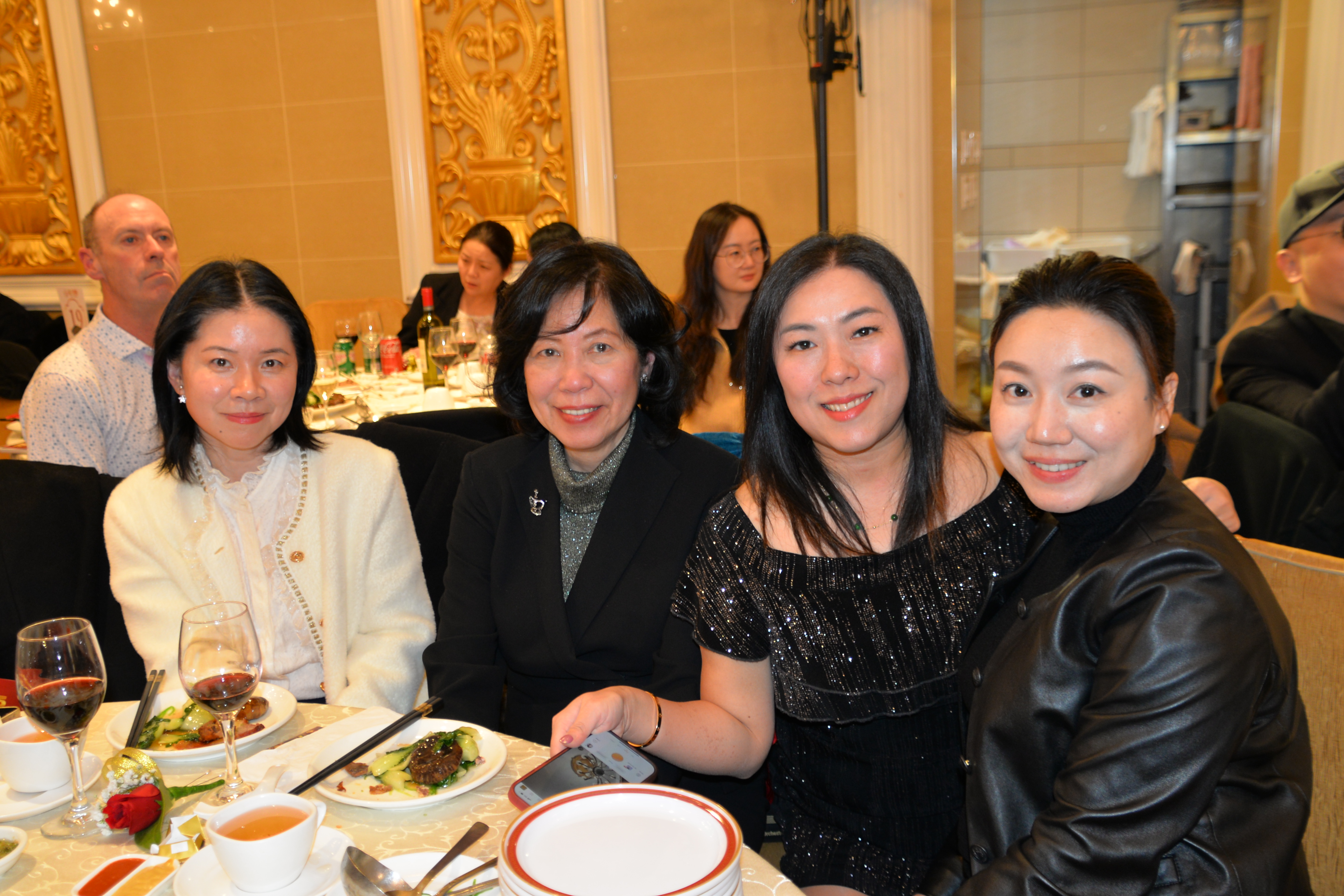 ڶʮʢ. ع˹ȥԻ չ׿Խδ