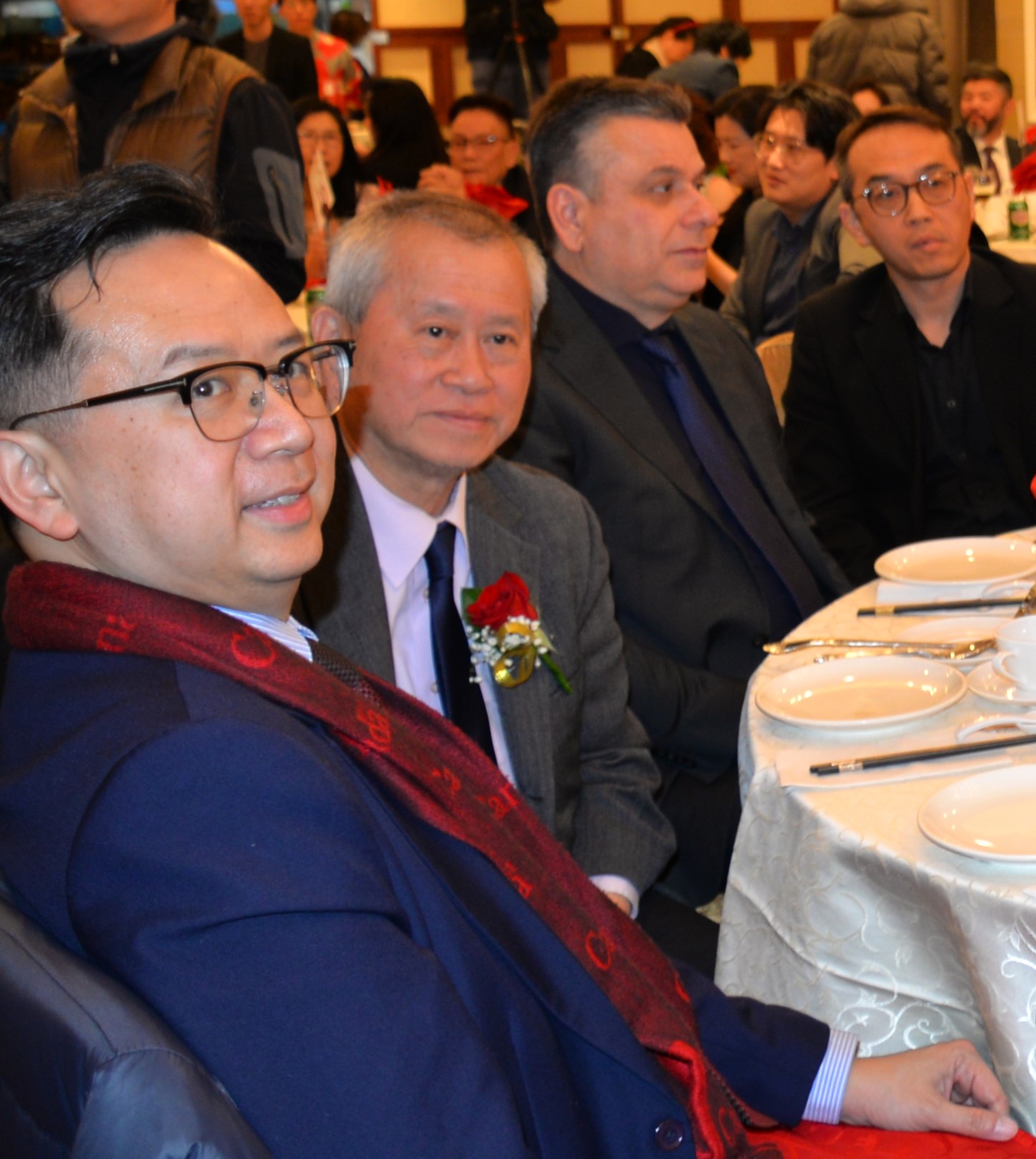 ڶʮʢ. ع˹ȥԻ չ׿Խδ