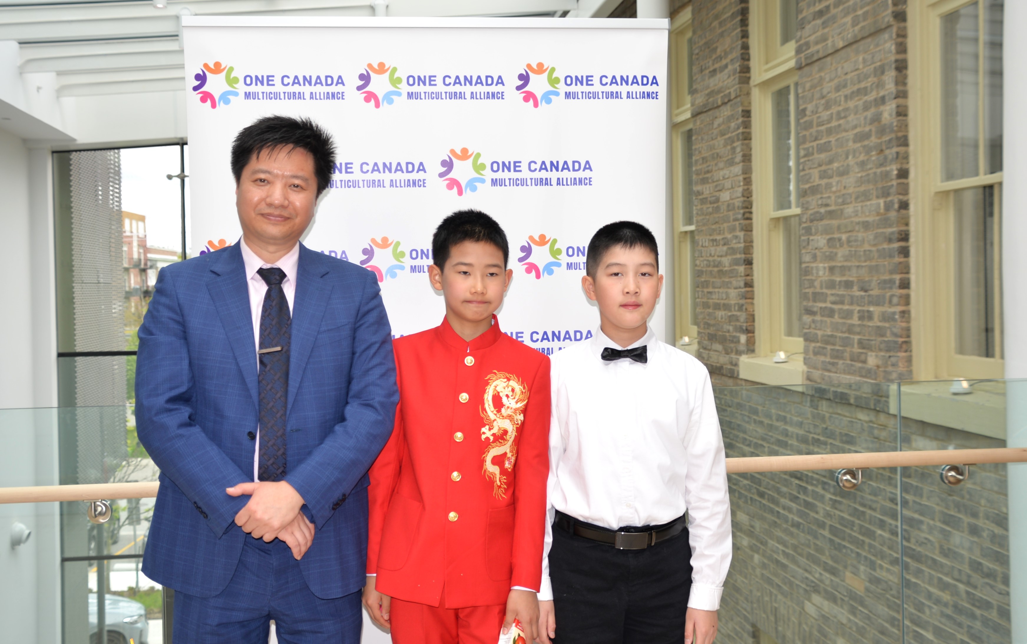 One Canada ԪĻˡɹٰ조AuroraᴫͳĻա