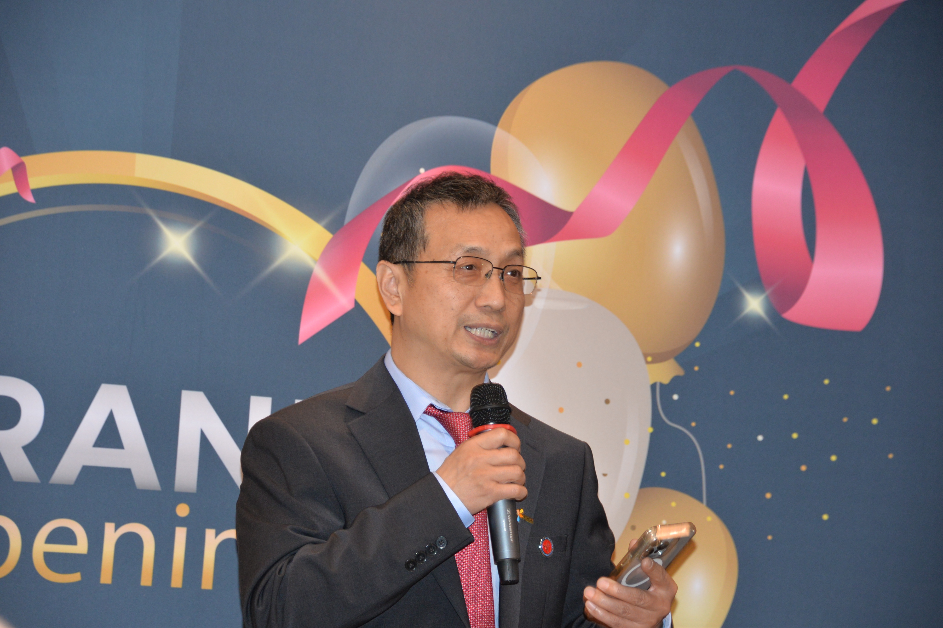 Oakville�Ҿ�����չ����ʽ��Ļ�����¶���Ҿӷ���ı߽�