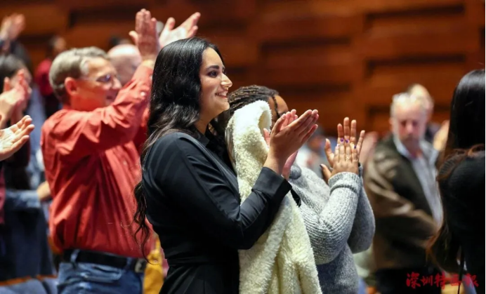 Ѳ��300��������ԭ����硶ӽ������д����������������ƪ��