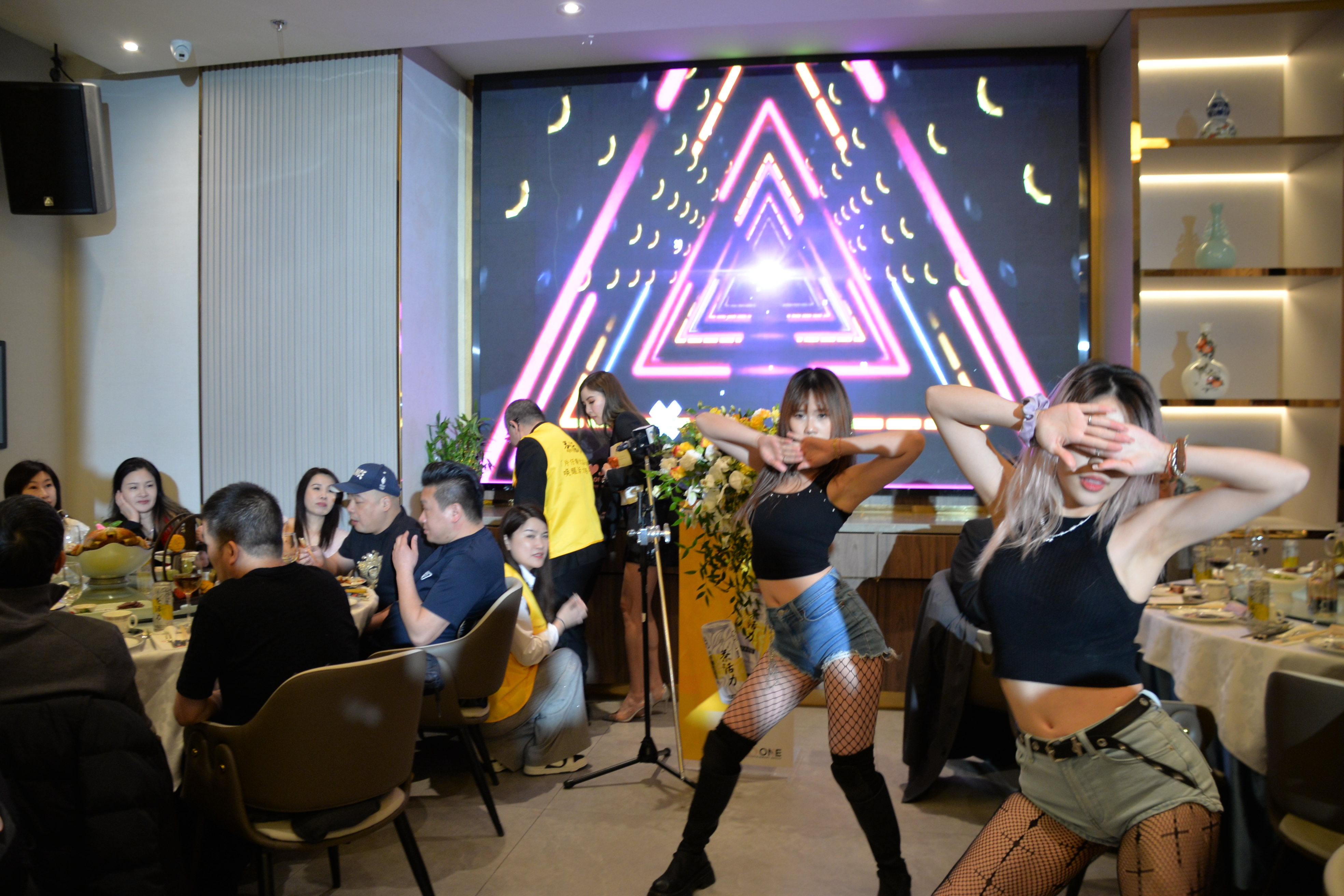 �л���ҩ��Ƭ��񥡿���ƽ�����Ʒ����Ƭ�����������ʽ��½����