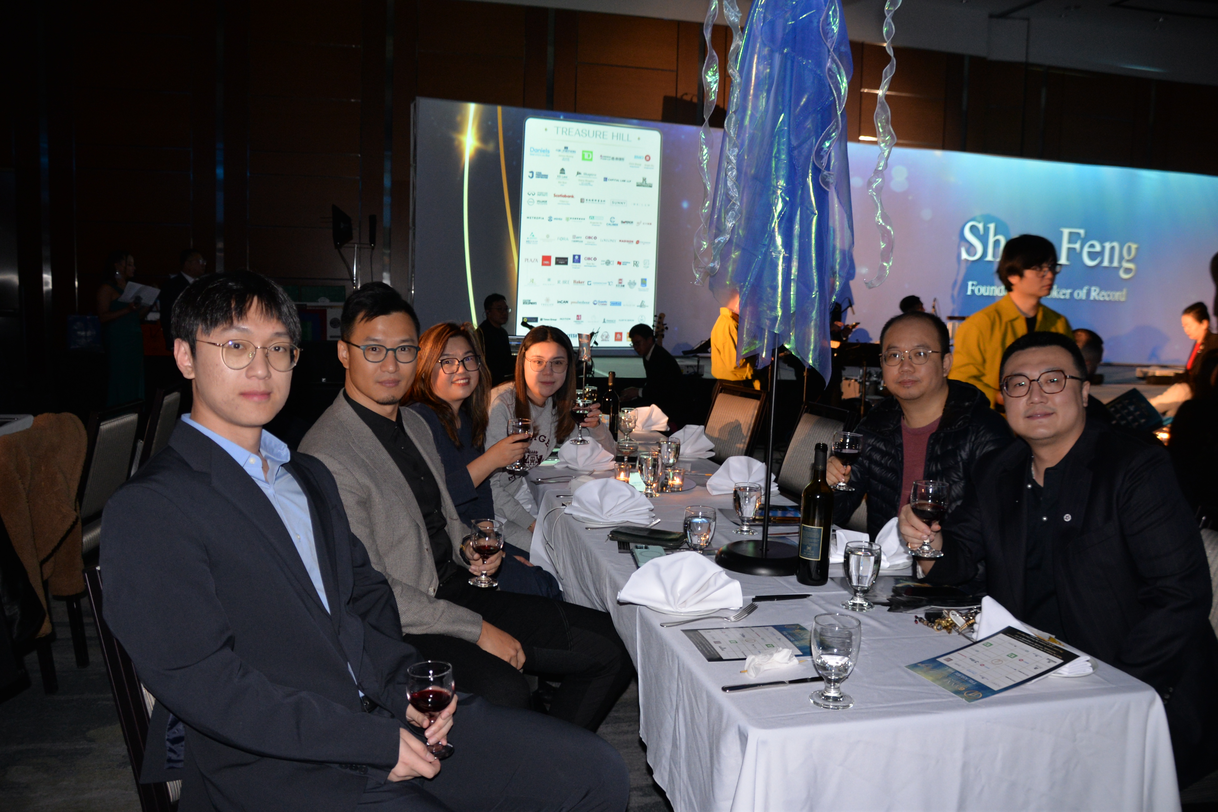 ���ɰٴ� ȺӢ���ס�����o���ŵ������������߰佱����¡�ؾ�