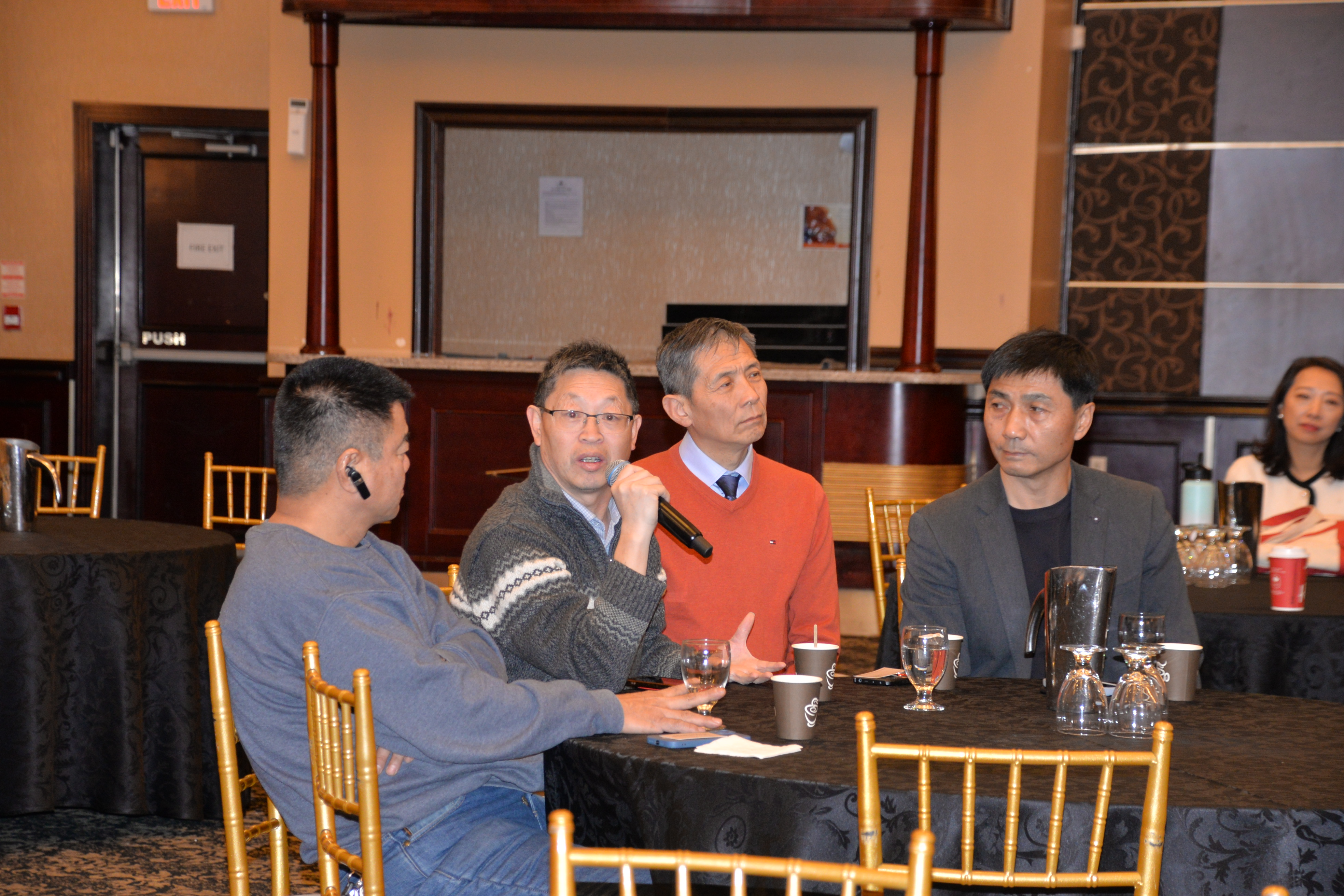 Ħʯ������CIBC�ɹ��ٰ����ֻṲ����סլ����ҵ��������ʱ��!