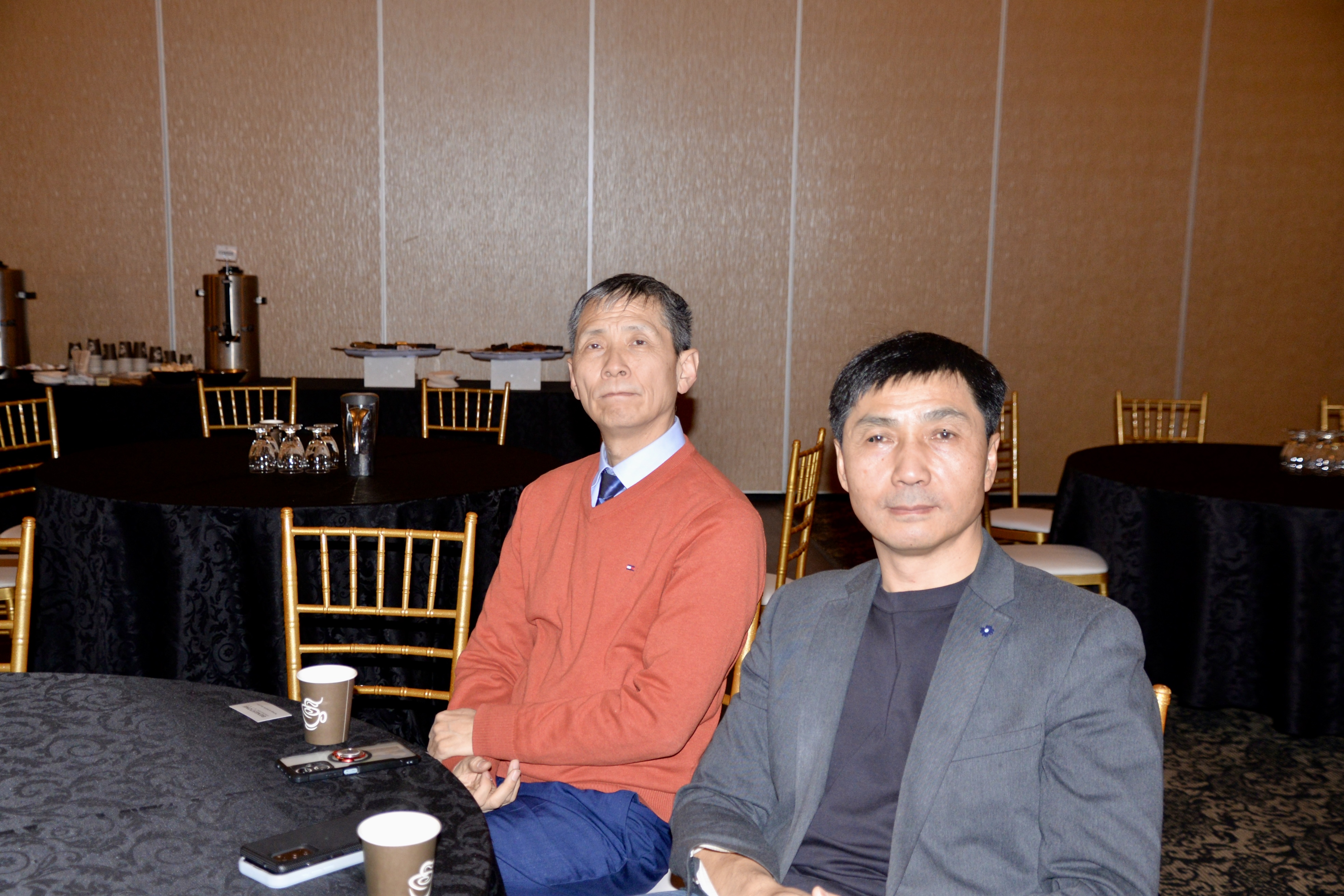 Ħʯ������CIBC�ɹ��ٰ����ֻṲ����סլ����ҵ��������ʱ��!