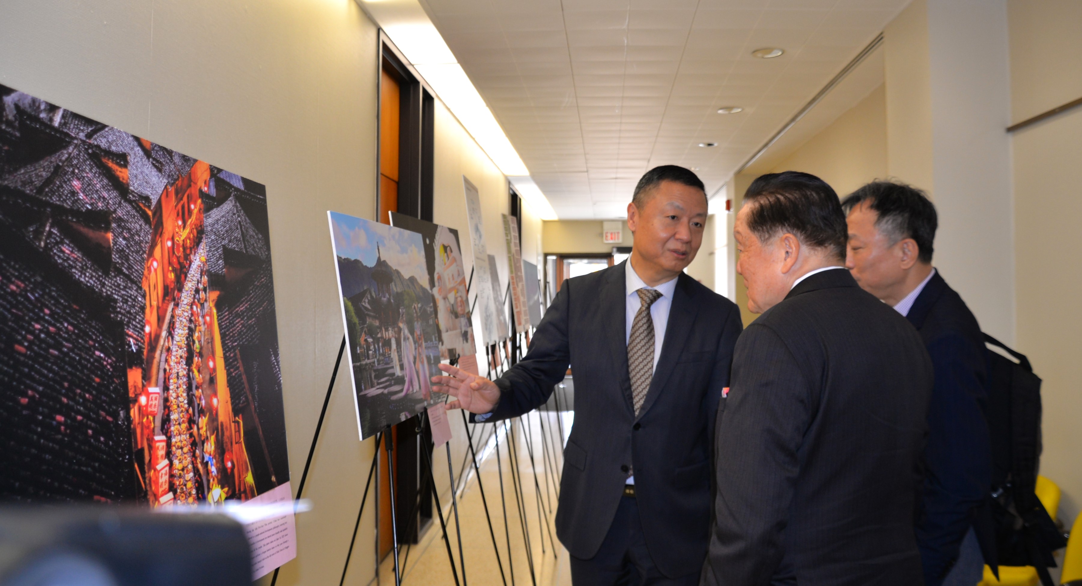 �й�פ���׶�����ݾٰ조������������ ���������й�����������