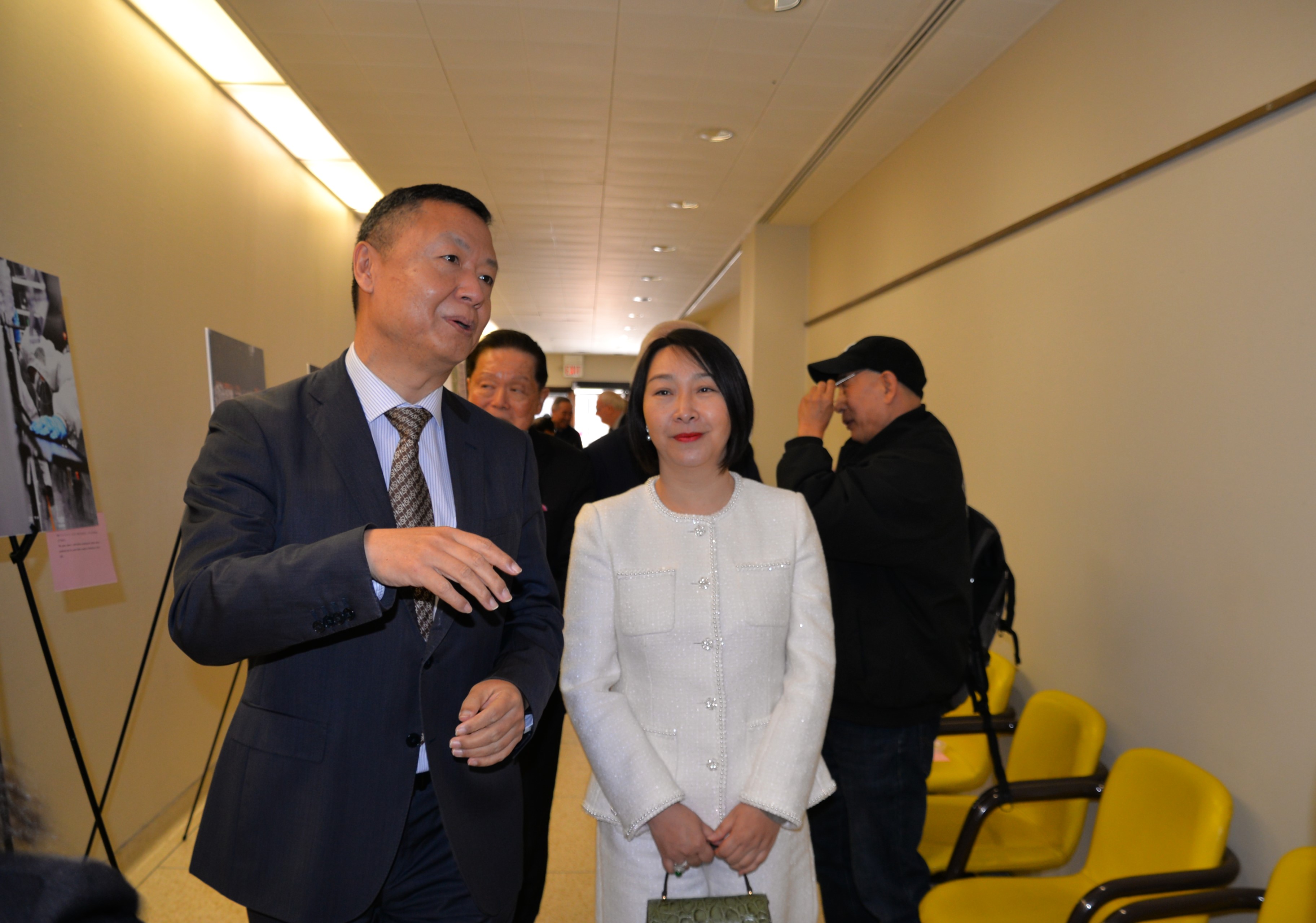 �й�פ���׶�����ݾٰ조������������ ���������й�����������