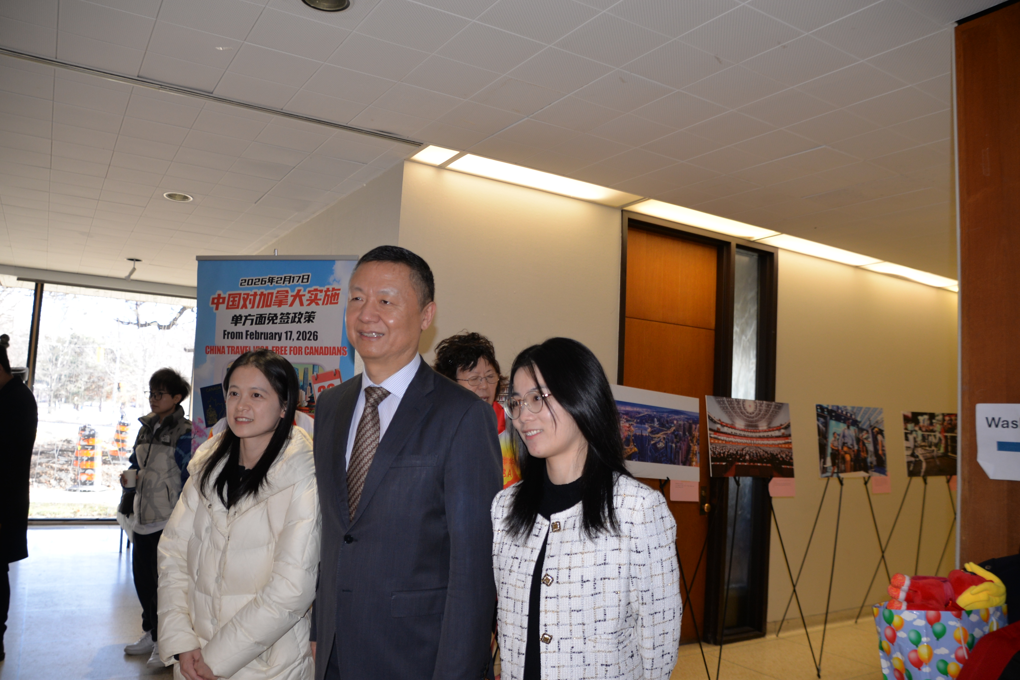 �й�פ���׶�����ݾٰ조������������ ���������й�����������