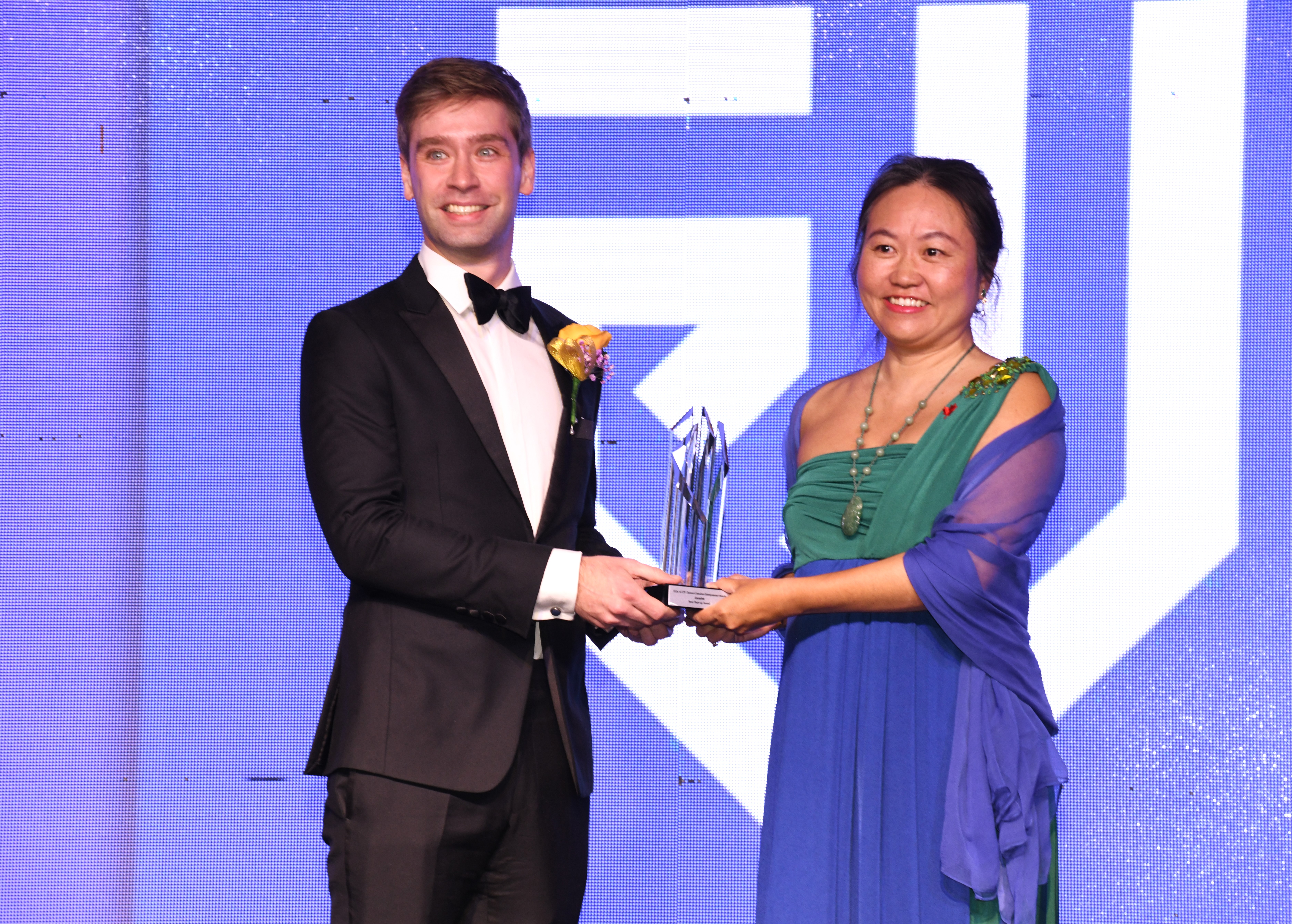 ��29�Âܳ��A�ᄓ�I�Ҫ��C���Y�A�M�e�У�