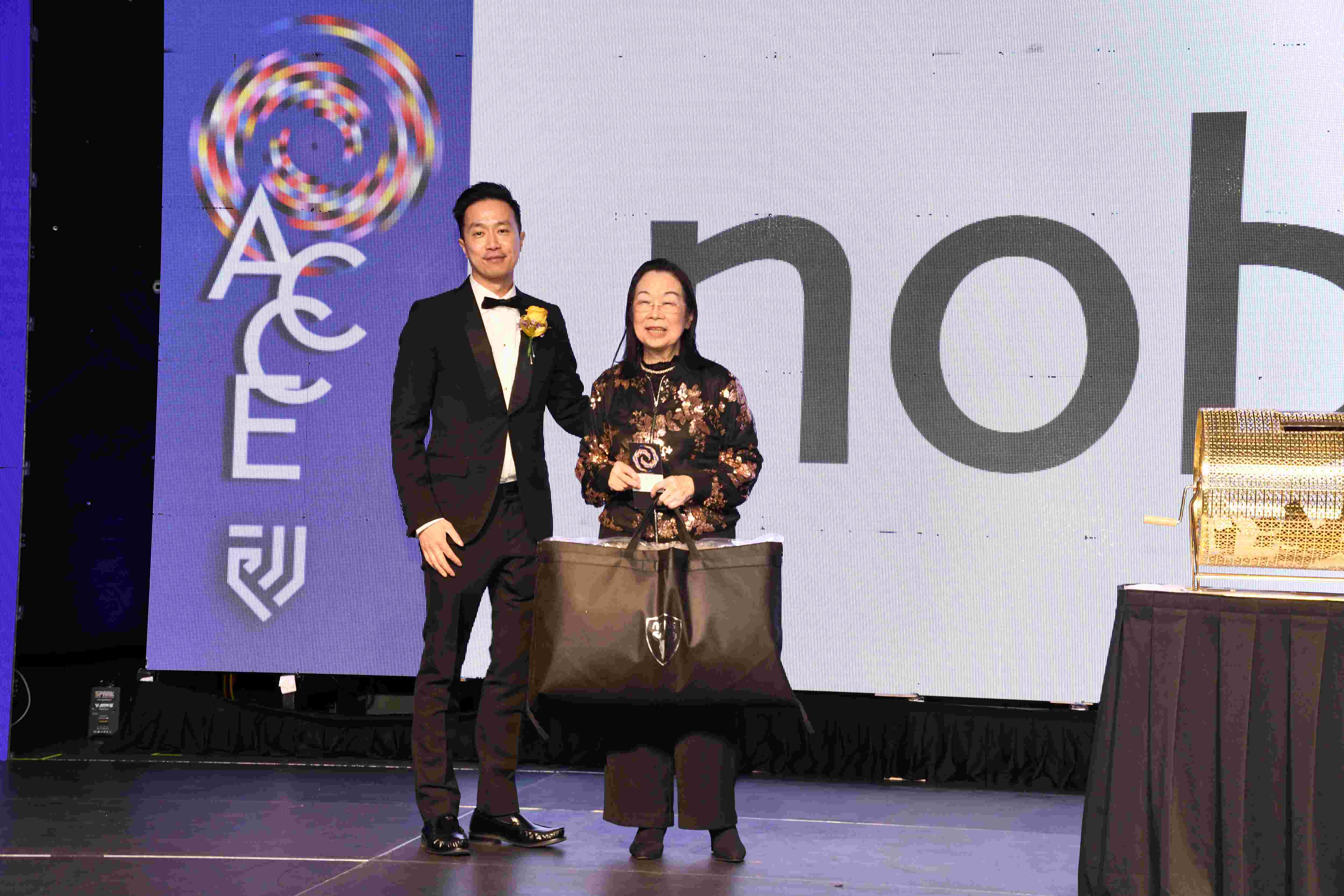 第29屆傑出華裔創業家獎頒獎禮圓滿舉行!