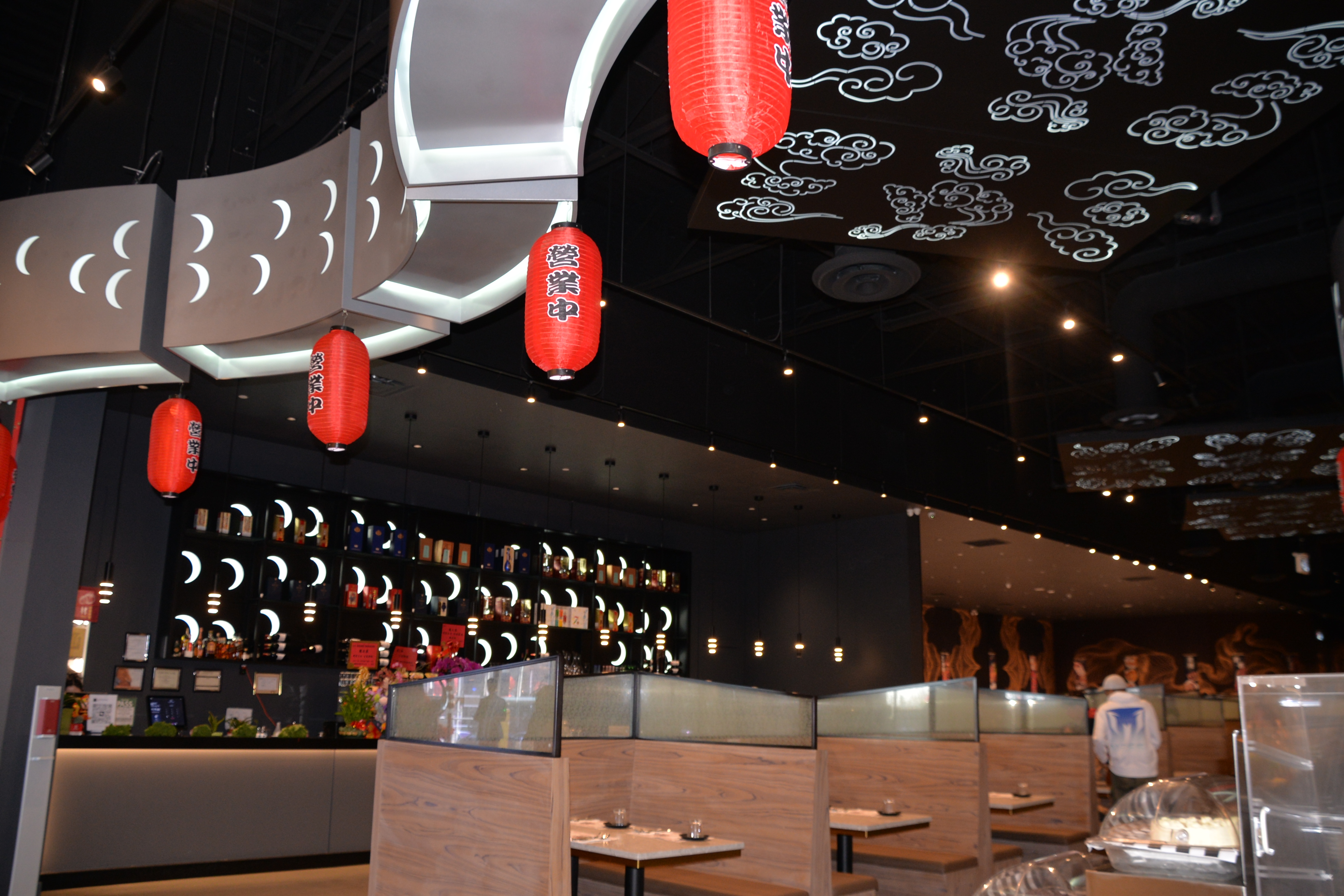 Asian Dragon Buffet��֮��ʢ��ҵ����λ��������ºع���ʢ��