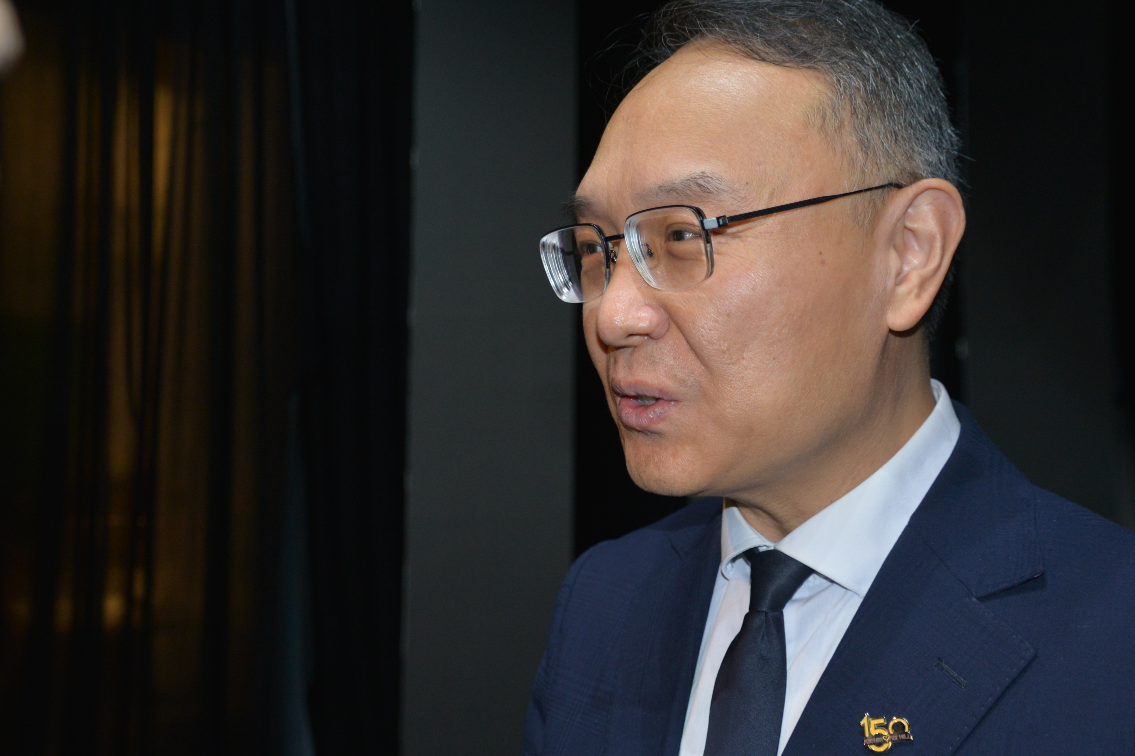 ը��һ��Ӣ���������ġ��ո���׶ࣺȫ���Ʒ����ⳡ�ݳ�̫����