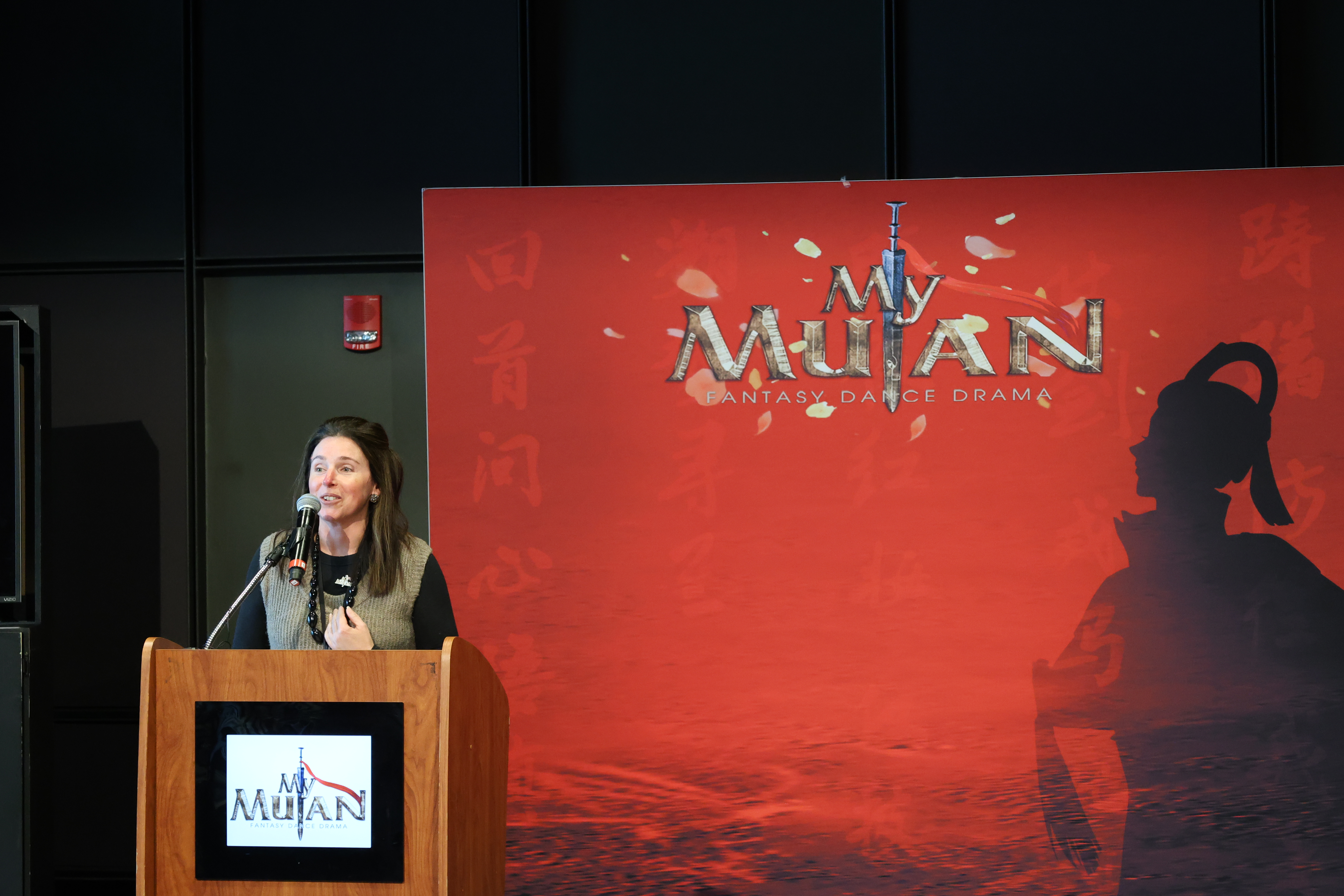 ��My Mulan���ڰ˼���������Niagara�ɹ��ٰ�,�����Ļ���Ŀ��չ��