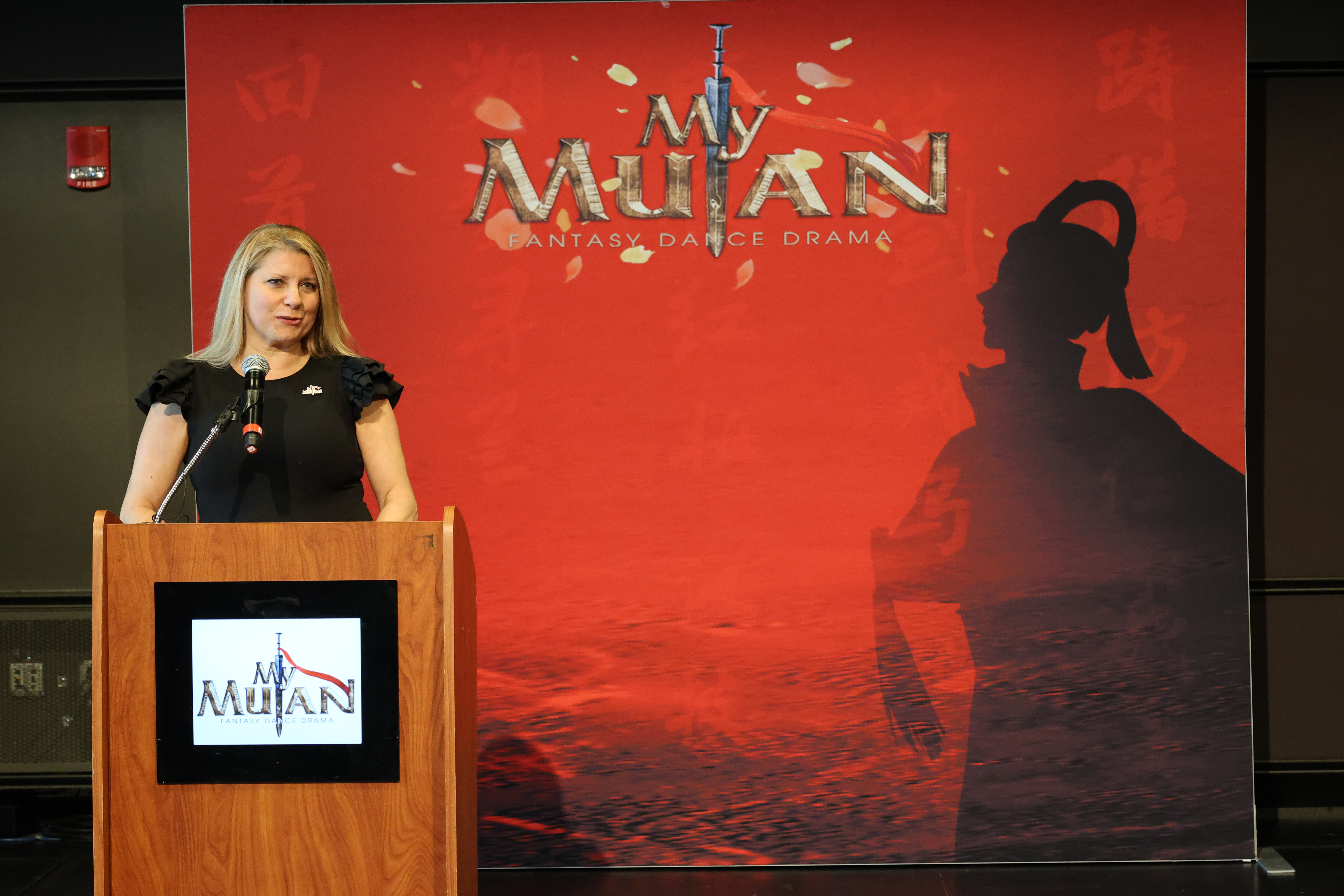 ��My Mulan���ڰ˼���������Niagara�ɹ��ٰ�,�����Ļ���Ŀ��չ��