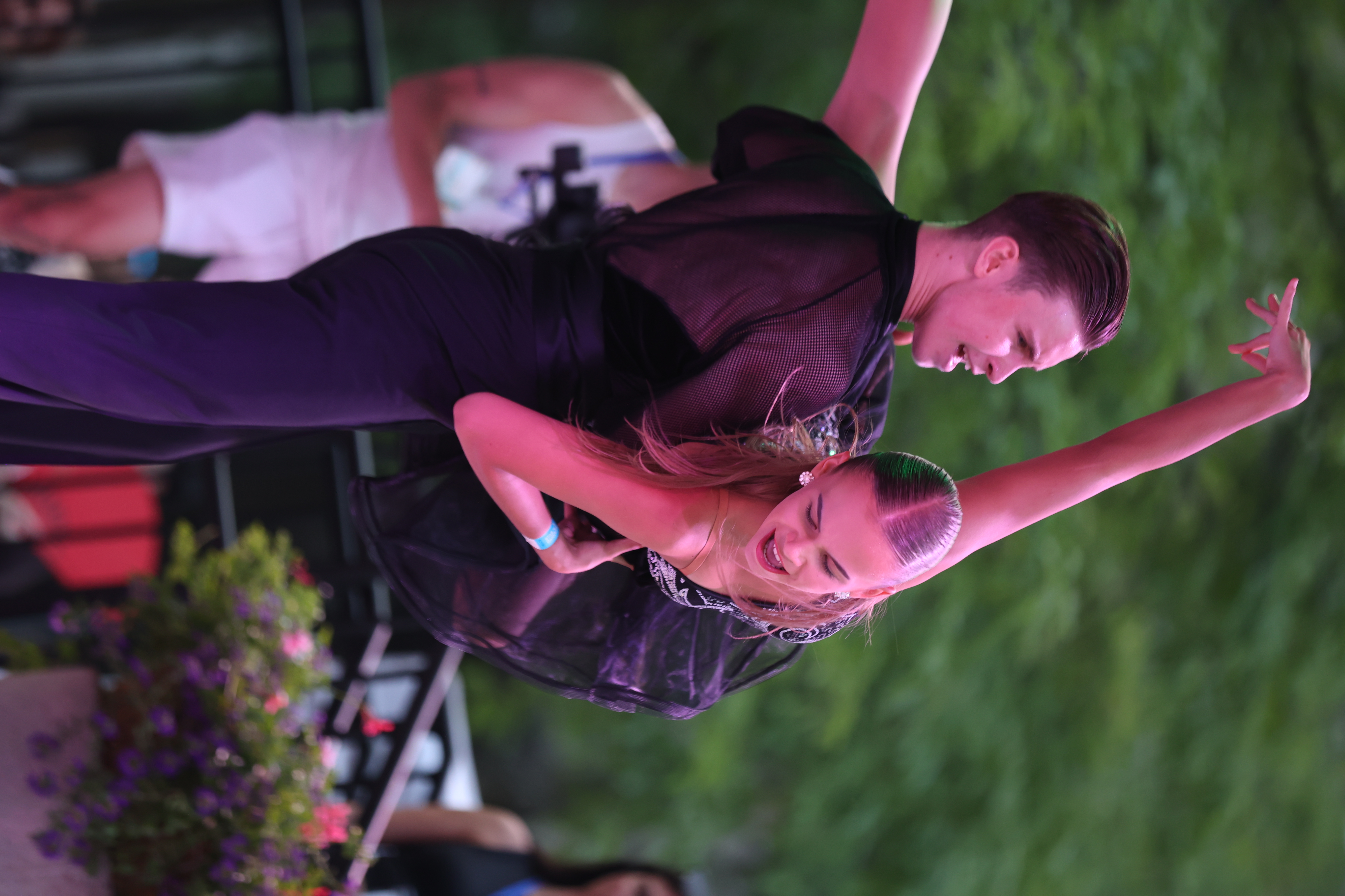 ��Լ�����������Ѽ��껪���ˣ�Dance on Yonge 2026ǿ�ƻع�