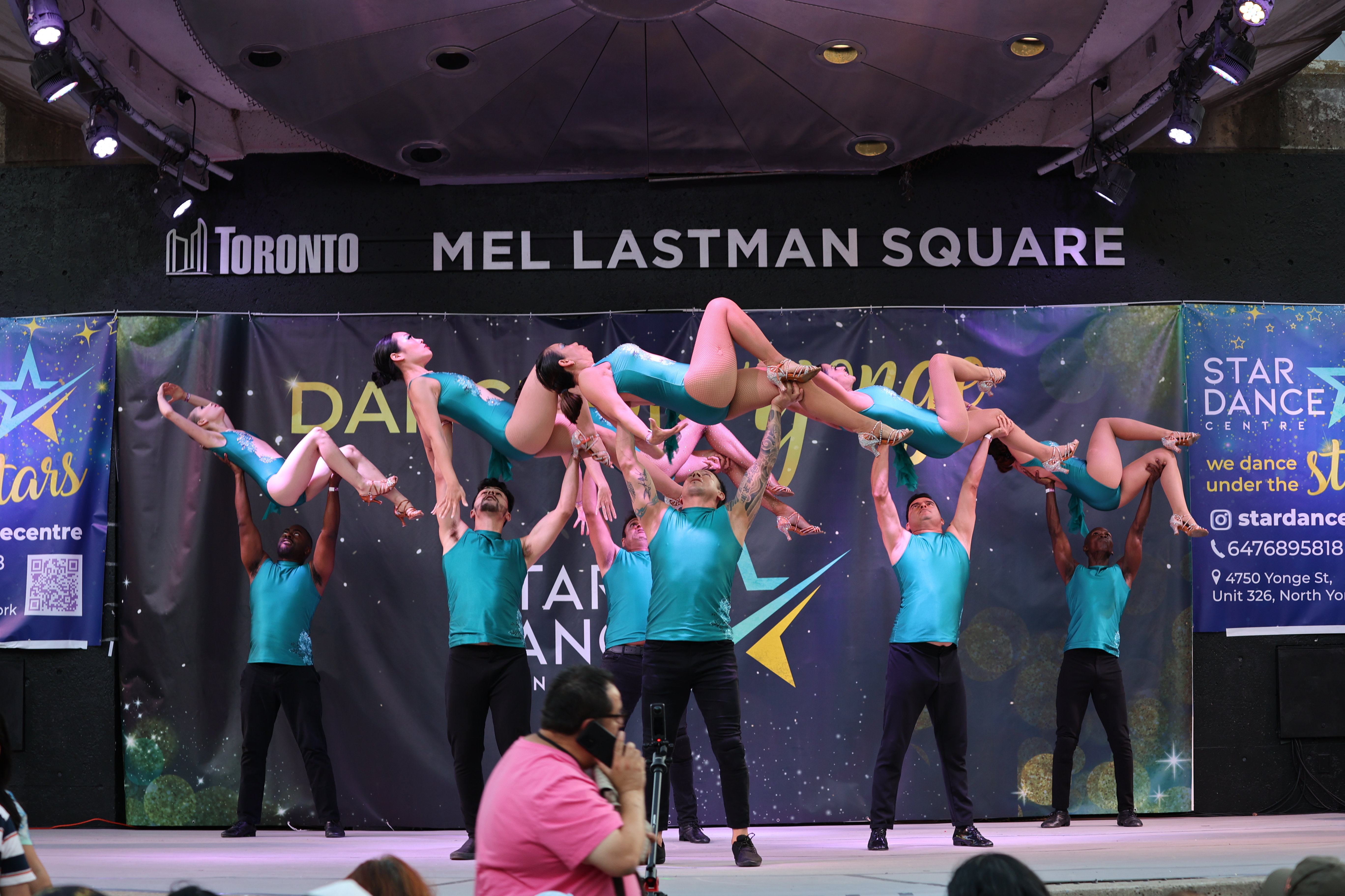��Լ�����������Ѽ��껪���ˣ�Dance on Yonge 2026ǿ�ƻع�