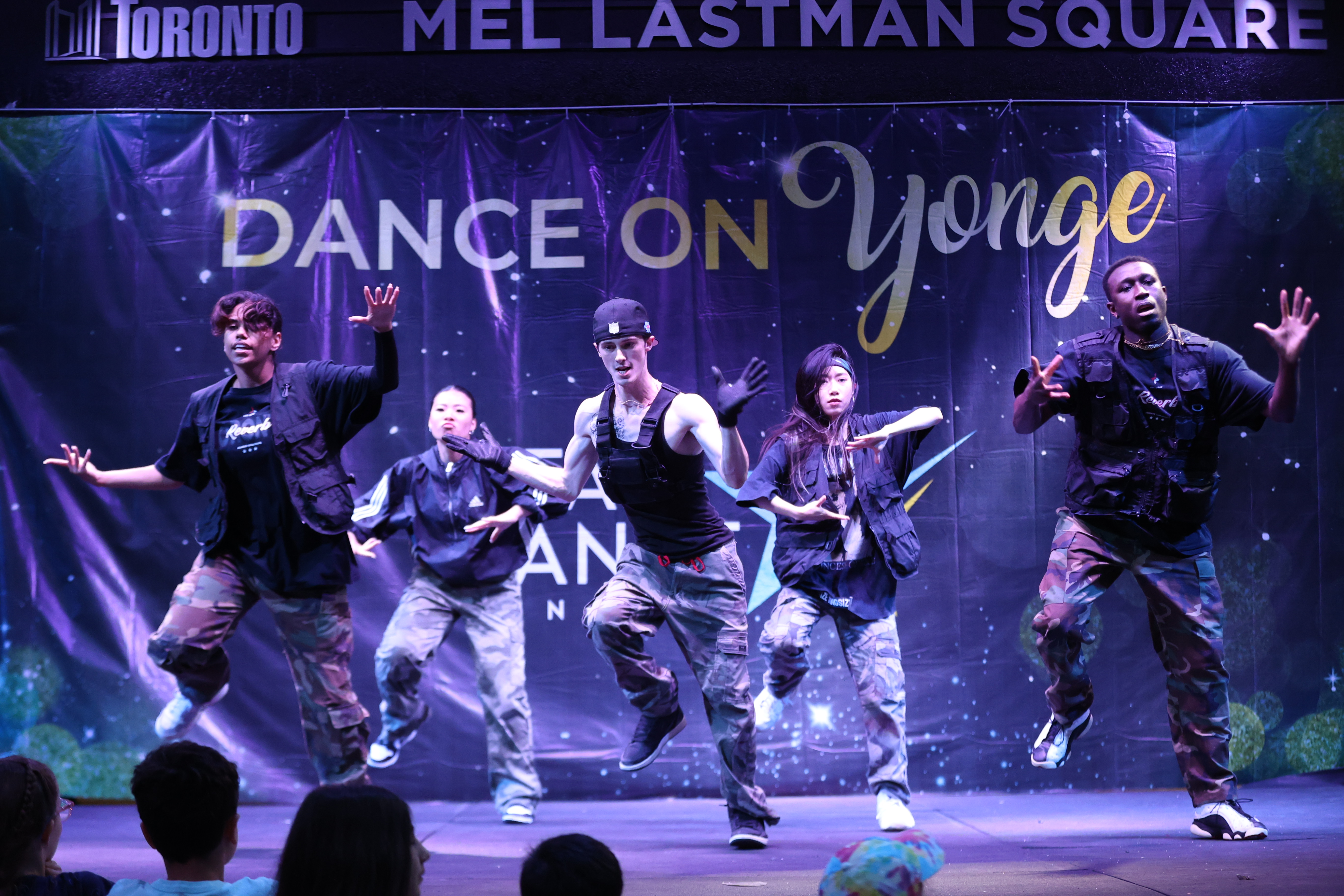 ��Լ�����������Ѽ��껪���ˣ�Dance on Yonge 2026ǿ�ƻع�