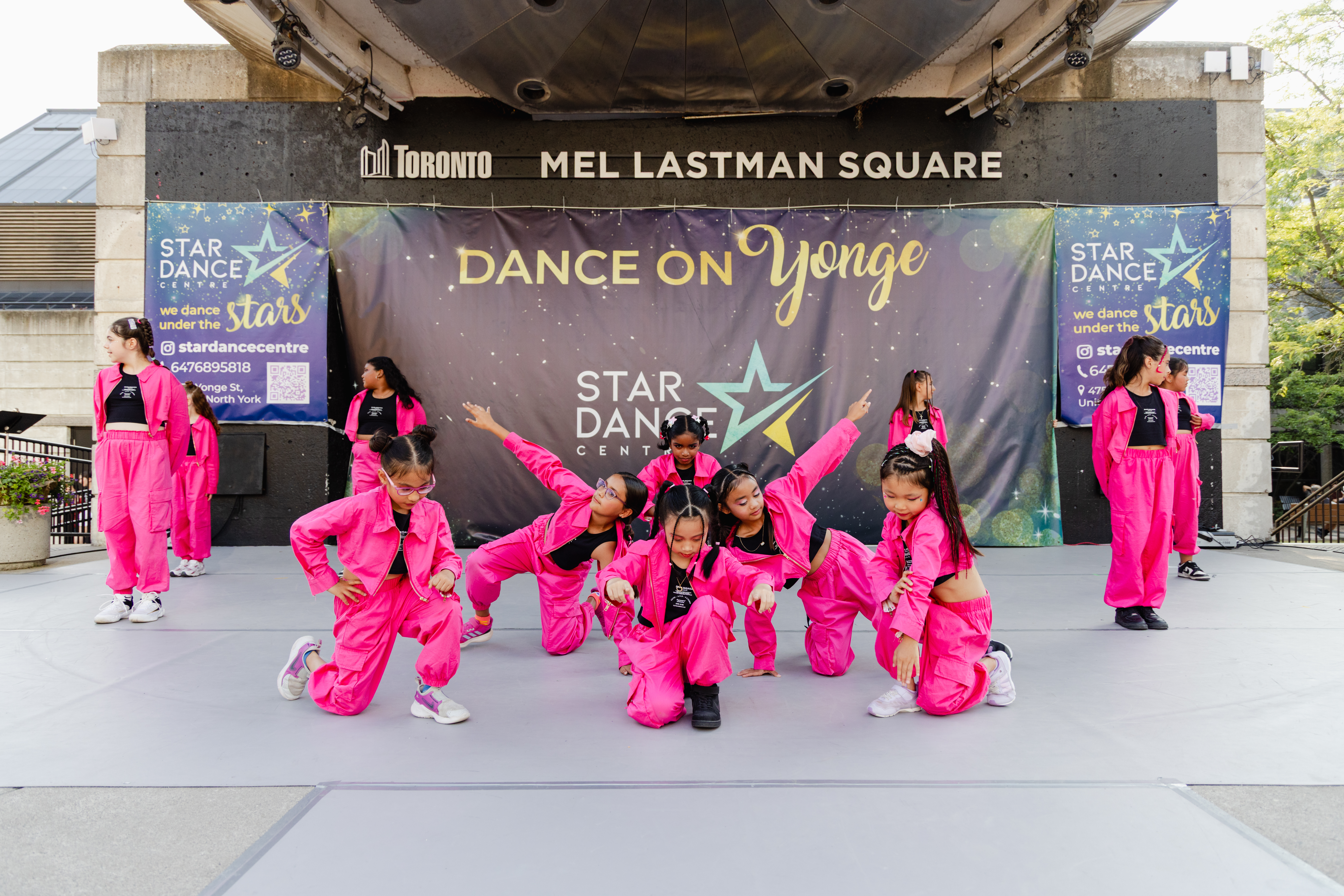 ��Լ�����������Ѽ��껪���ˣ�Dance on Yonge 2026ǿ�ƻع�