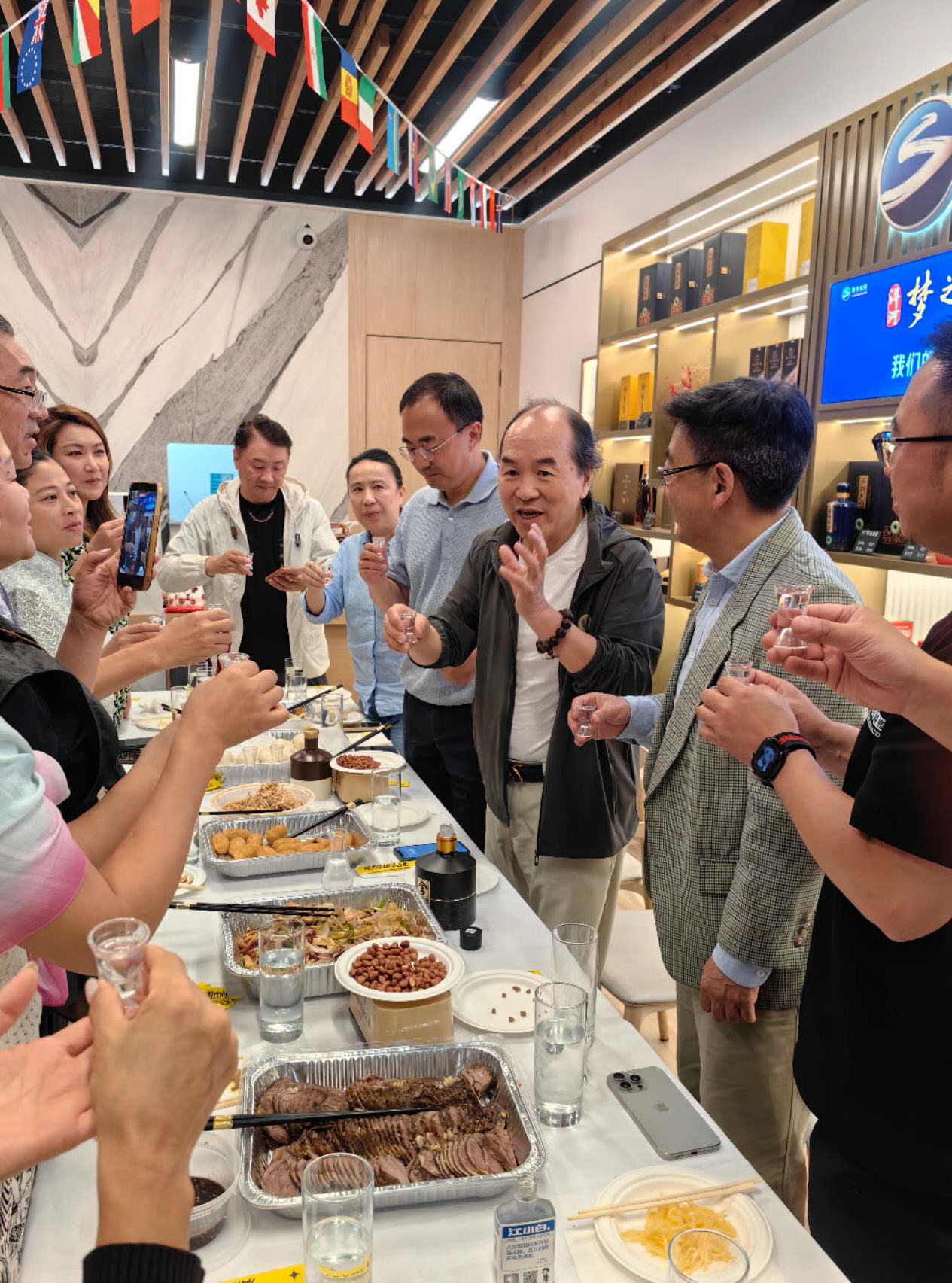 һ����飬����ҹ����108���������