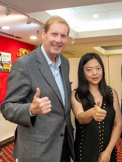 丁雪Xue Ding携金融、科技与商业经验角逐多伦多第10选区市议员