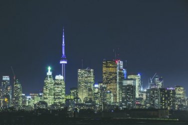 <b>CMHC楼市风险报告:多伦多降至中等</b>
