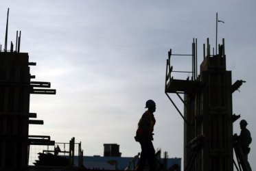 12�¹�����λ����35200���ӹ�ʧҵ�ʽ���5.6%