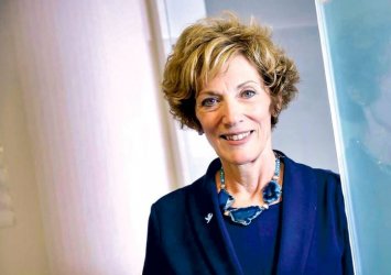 �ӹ�ý��δ����չ���� ��������Ƶ��˾������˰