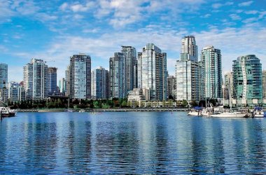 �ӹ������˲��г��У��¸绪��ڣ����׶�Ӵ�ϯ