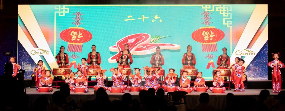 十载春华秋实,今朝景行泰然