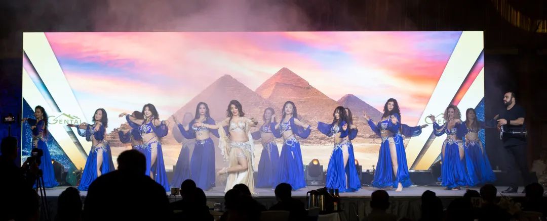 十载春华秋实,今朝景行泰然