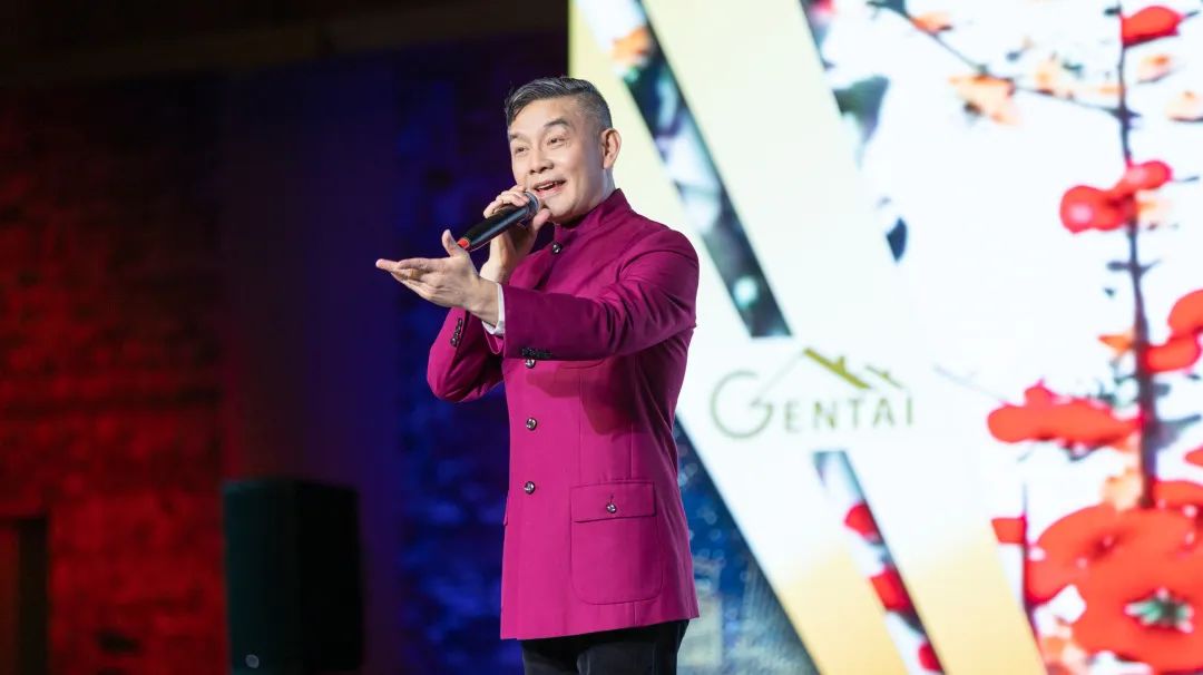 十载春华秋实,今朝景行泰然