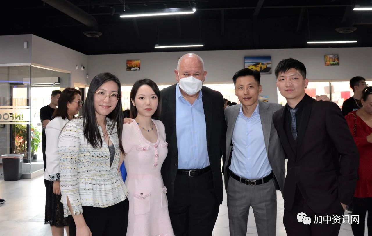 INFOCAR AUTO SALES 万锦旗舰店隆重开业