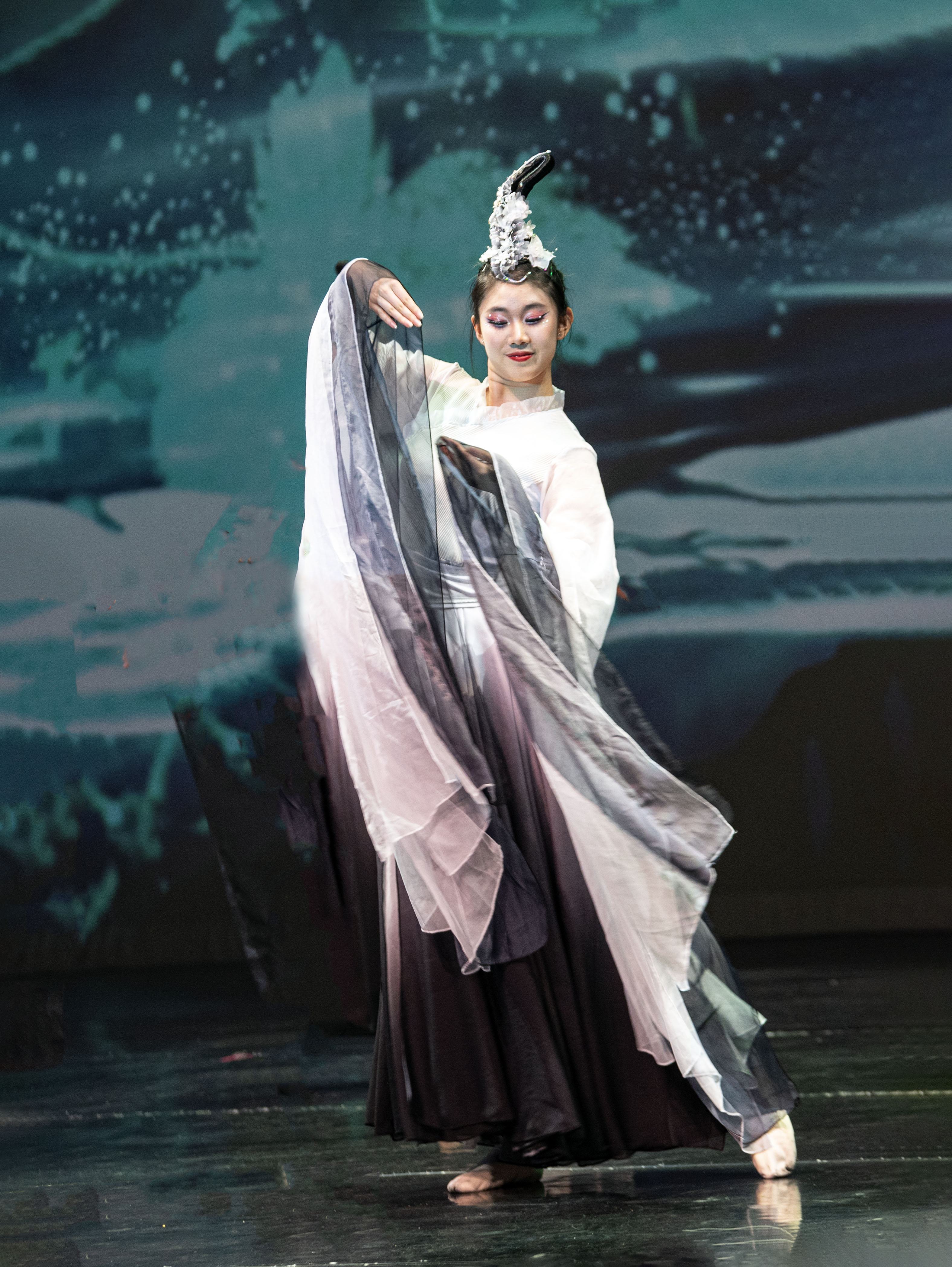 ����Ӱ���顱�赸ר��