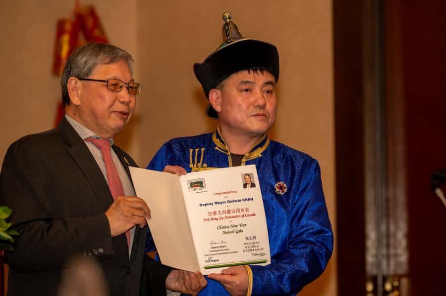 400乡亲齐聚加拿大内蒙古同乡会2025迎春晚会